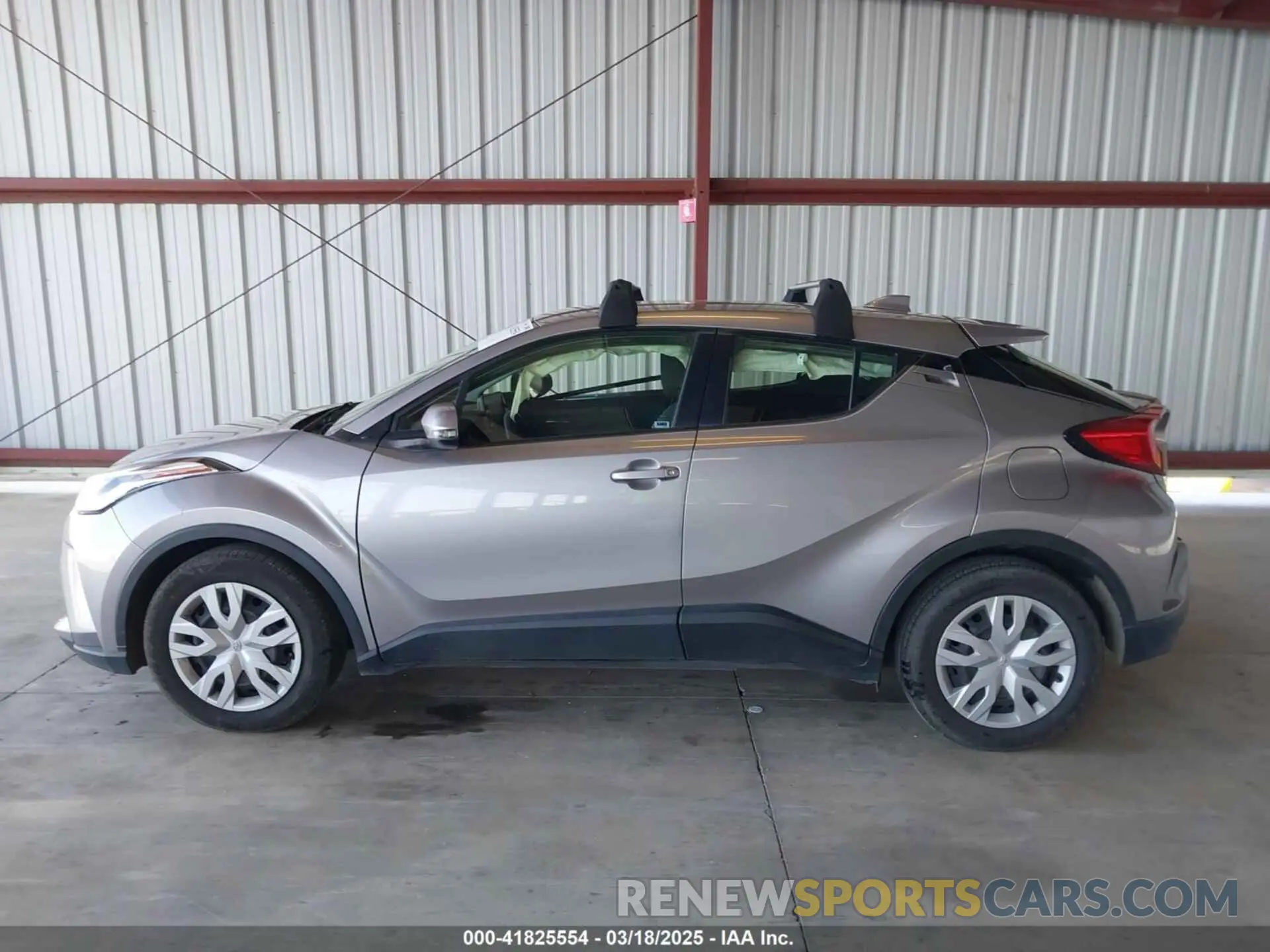 14 fotografías del automóvil dañado JTNKHMBX8L1068088 TOYOTA C-HR 2020