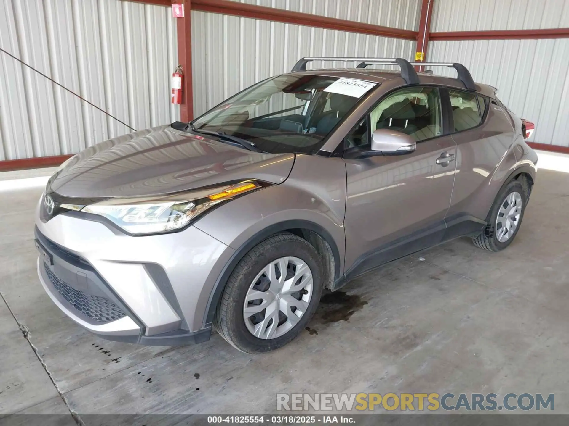 2 fotografías del automóvil dañado JTNKHMBX8L1068088 TOYOTA C-HR 2020
