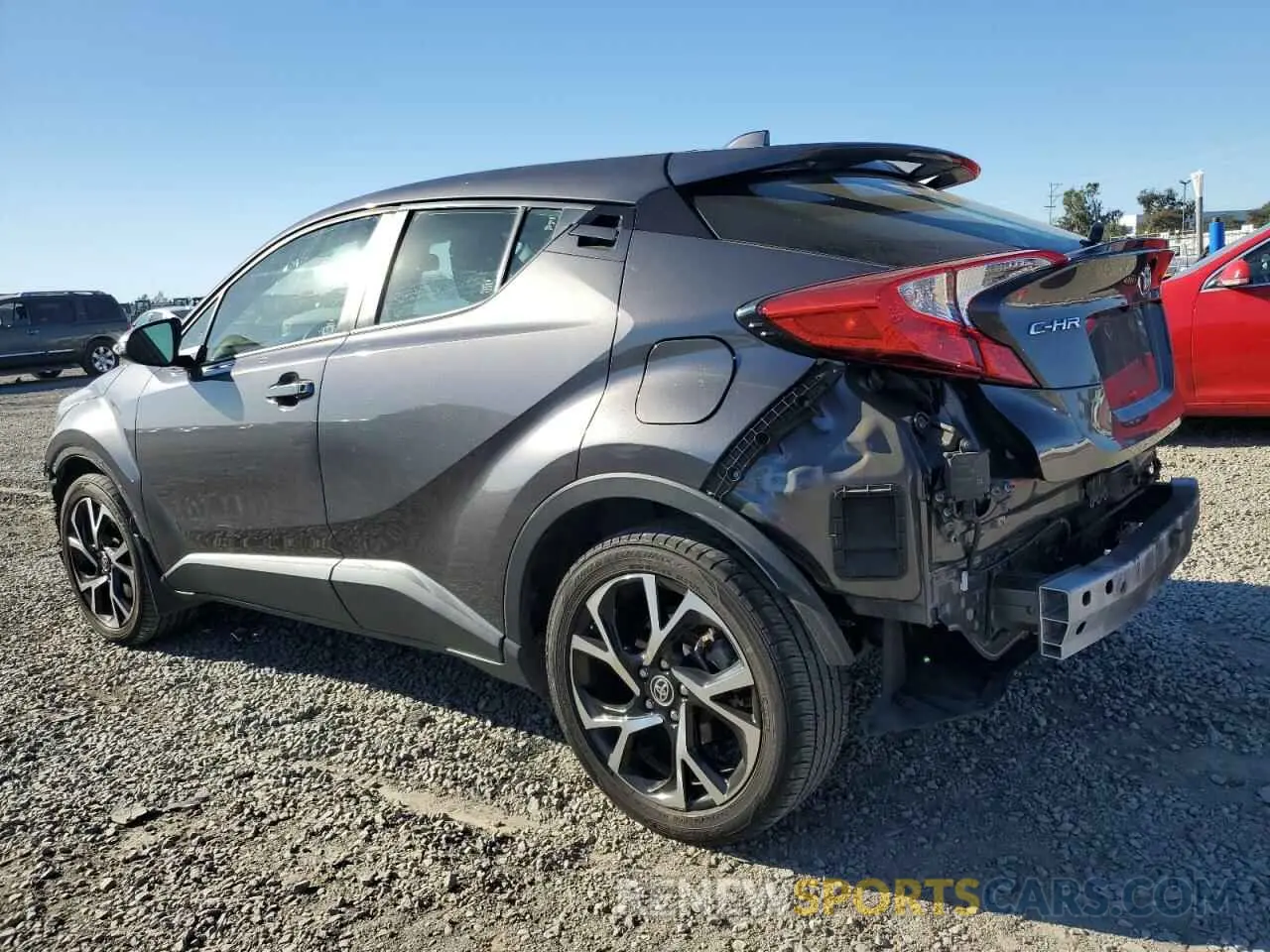 2 fotografías del automóvil dañado JTNKHMBX8L1082220 TOYOTA C-HR 2020