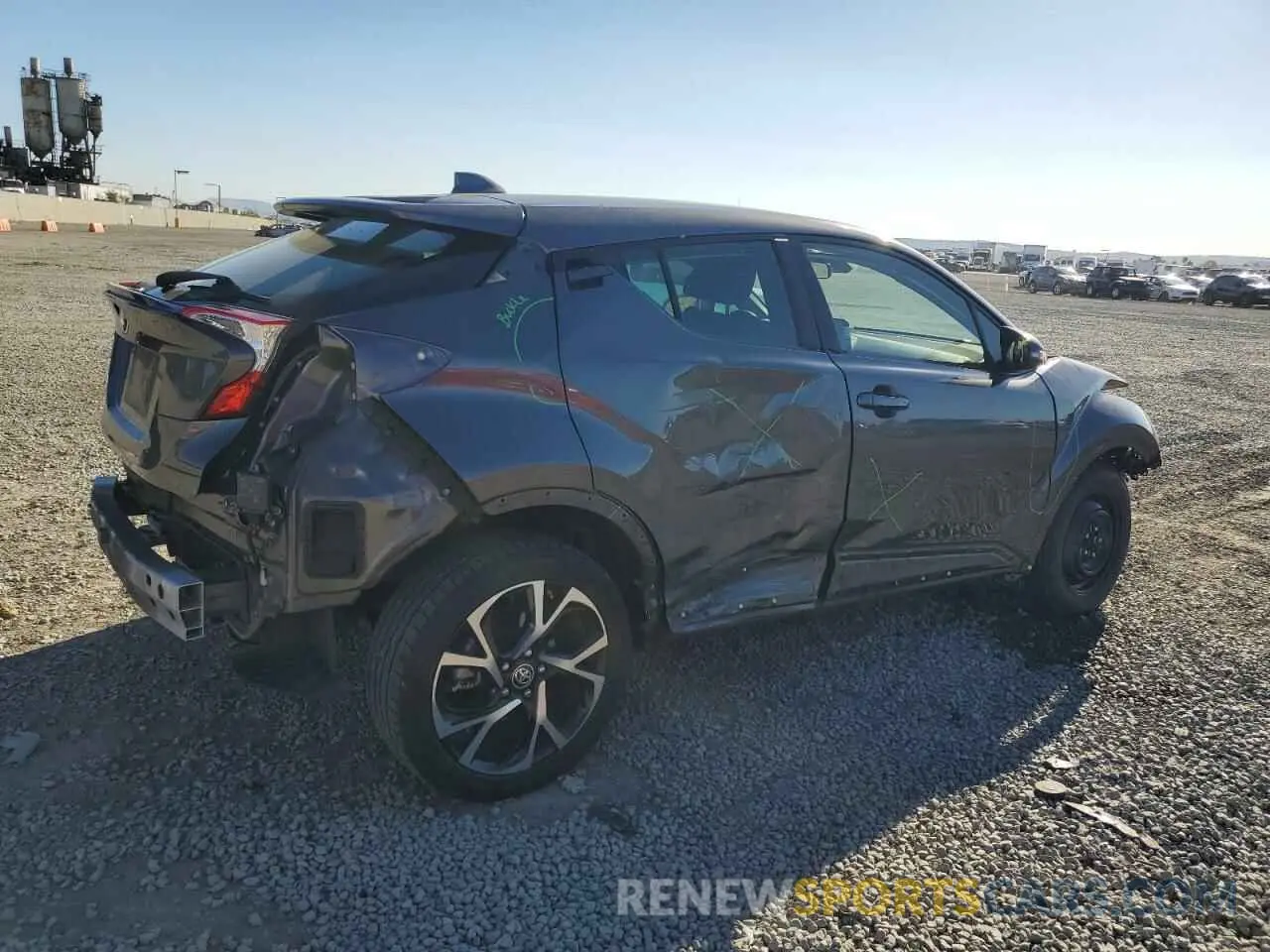 3 fotografías del automóvil dañado JTNKHMBX8L1082220 TOYOTA C-HR 2020