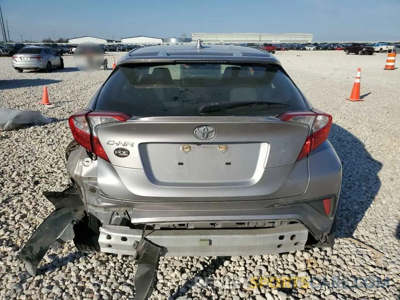 6 fotografías del automóvil dañado JTNKHMBX8L1088373 TOYOTA C-HR 2020