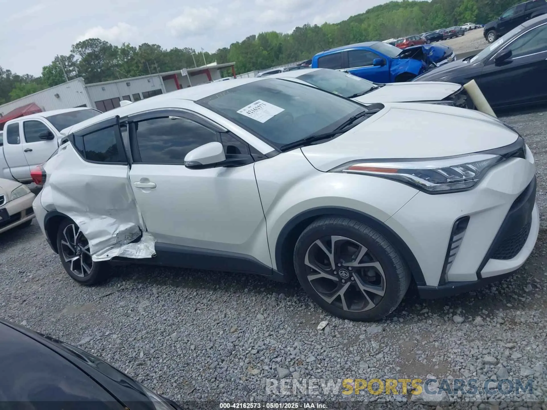 13 fotografías del automóvil dañado JTNKHMBXXL1066648 TOYOTA C-HR 2020