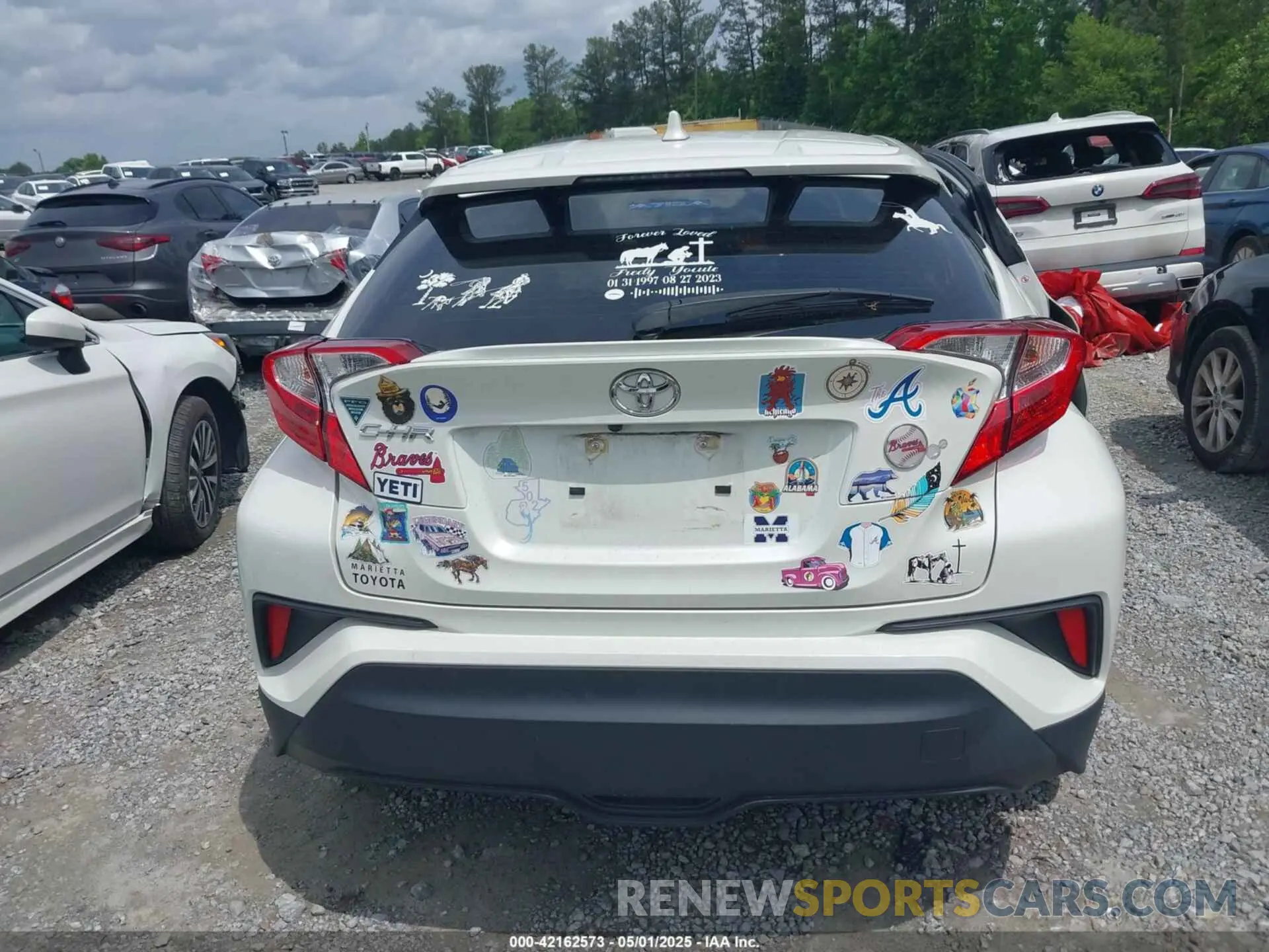16 fotografías del automóvil dañado JTNKHMBXXL1066648 TOYOTA C-HR 2020