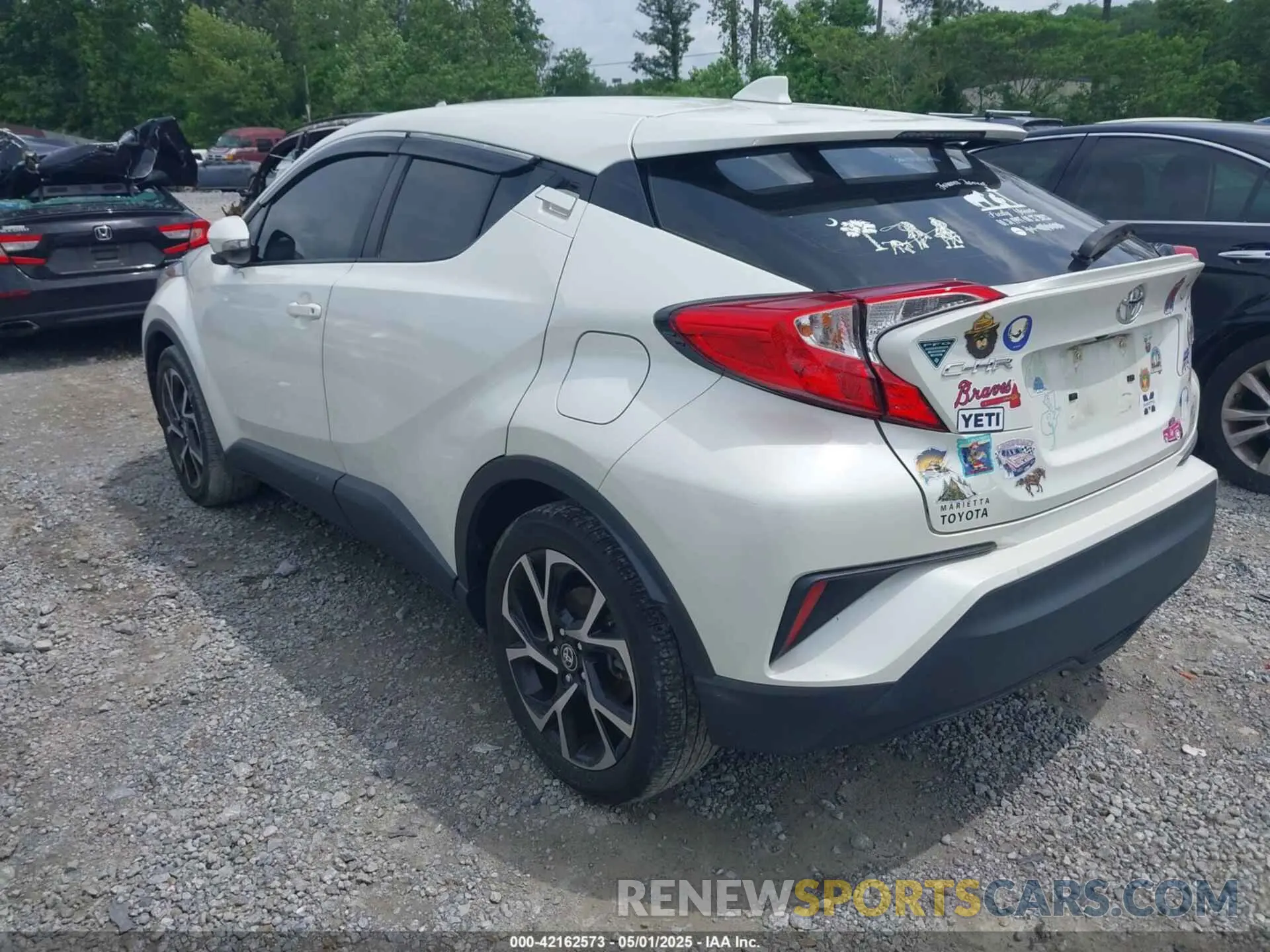 3 fotografías del automóvil dañado JTNKHMBXXL1066648 TOYOTA C-HR 2020