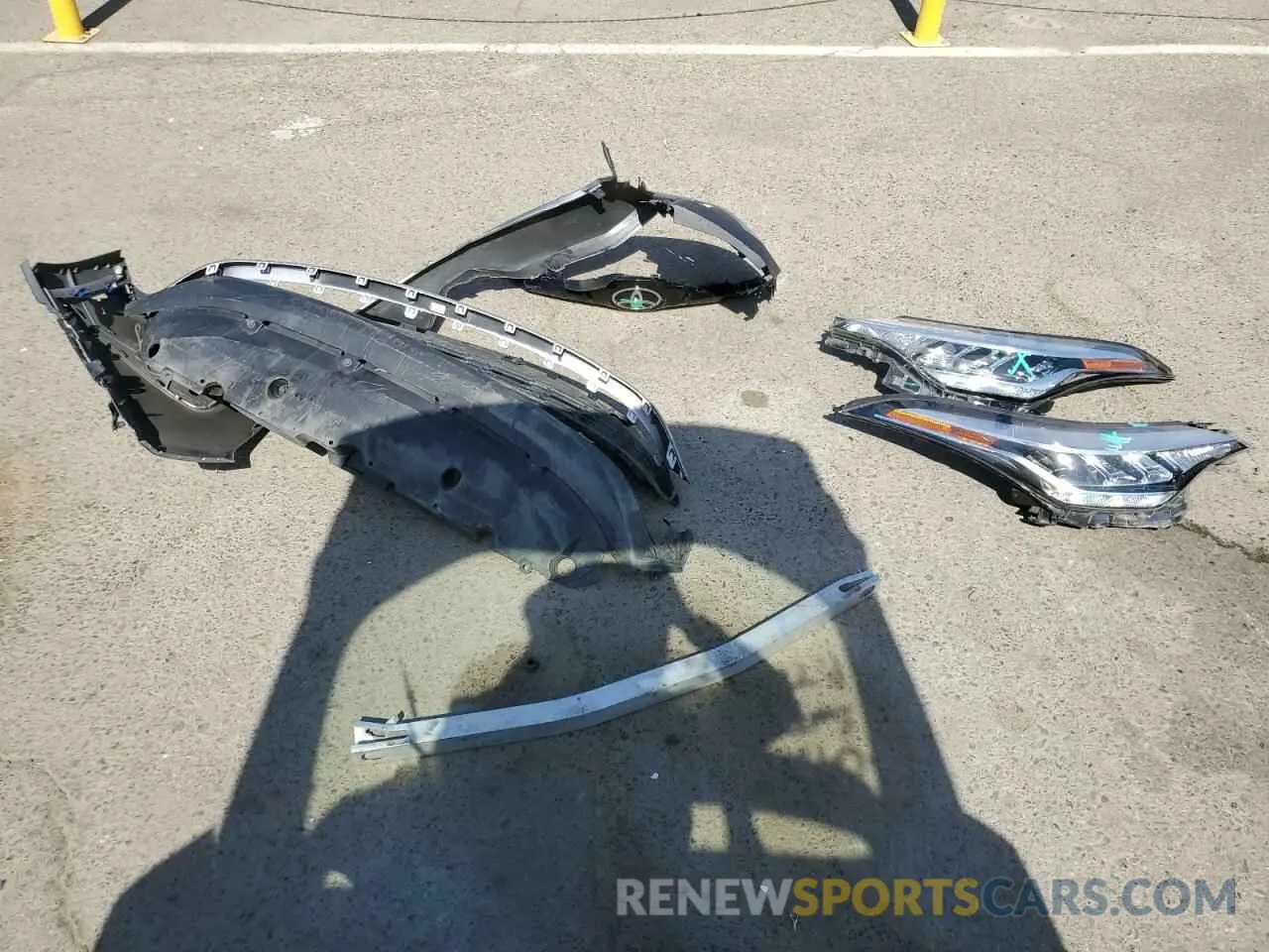 12 fotografías del automóvil dañado JTNKHMBXXL1074734 TOYOTA C-HR 2020