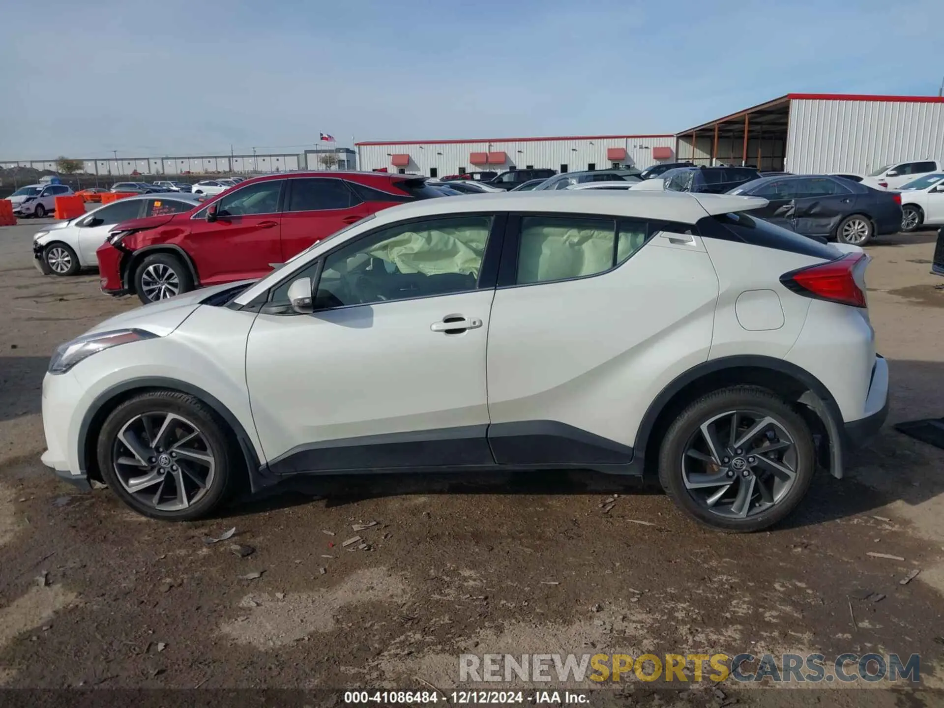 14 fotografías del automóvil dañado JTNKHMBXXL1093056 TOYOTA C-HR 2020