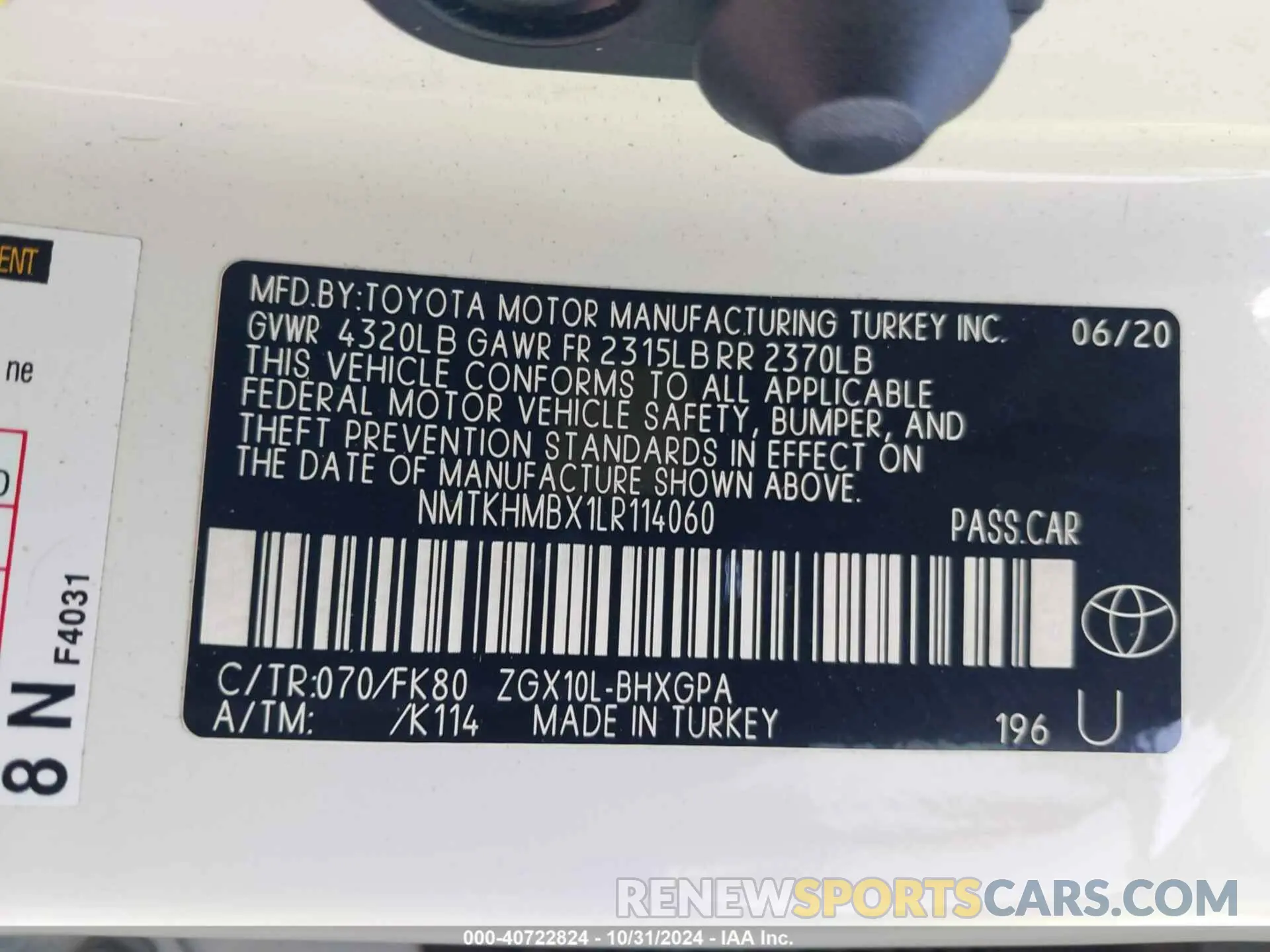 9 fotografías del automóvil dañado NMTKHMBX1LR114060 TOYOTA C-HR 2020