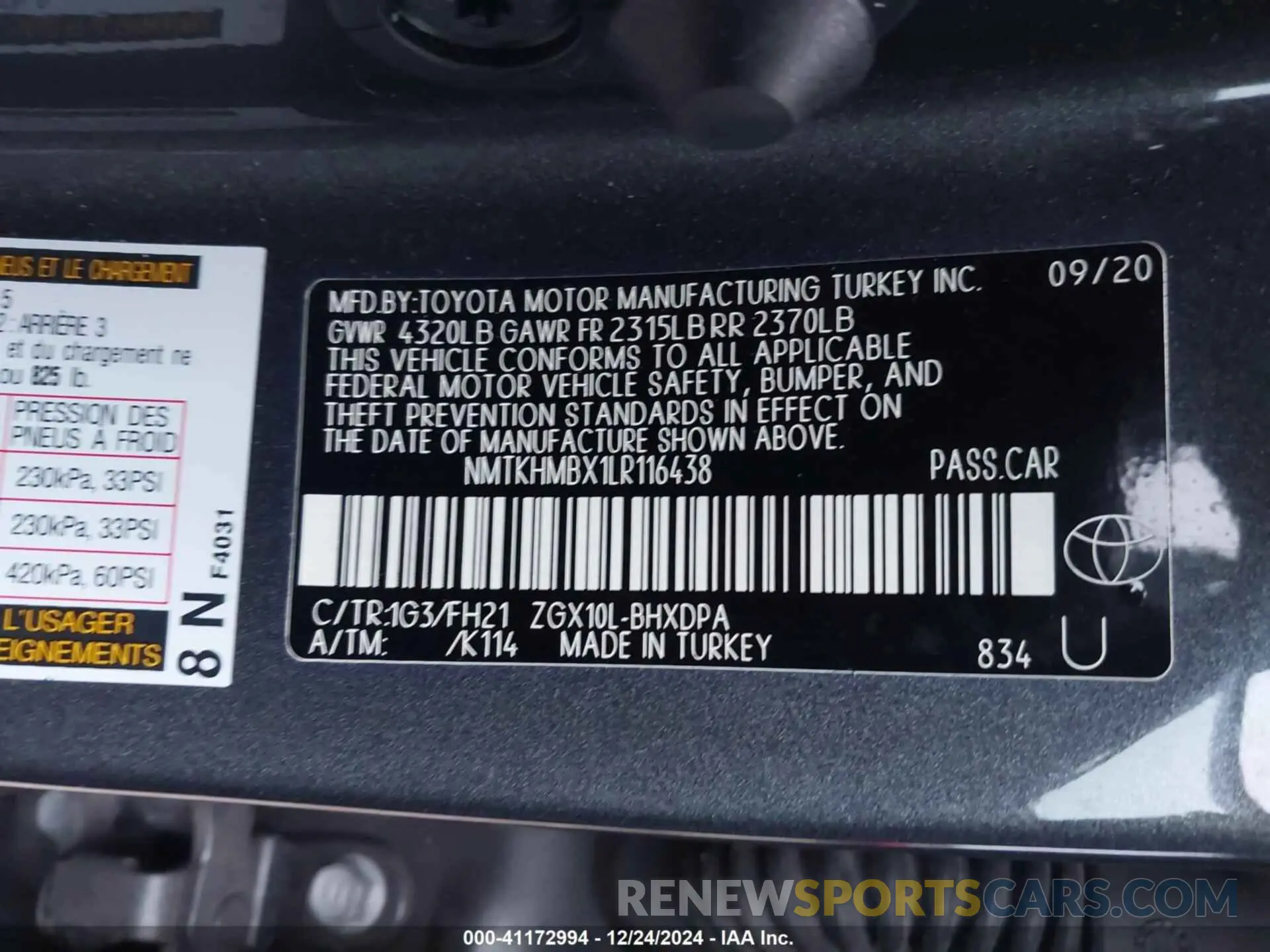9 fotografías del automóvil dañado NMTKHMBX1LR116438 TOYOTA C-HR 2020