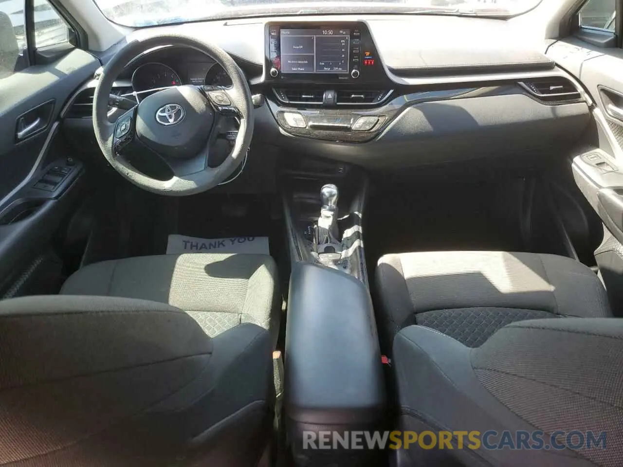 8 fotografías del automóvil dañado NMTKHMBX2LR104668 TOYOTA C-HR 2020