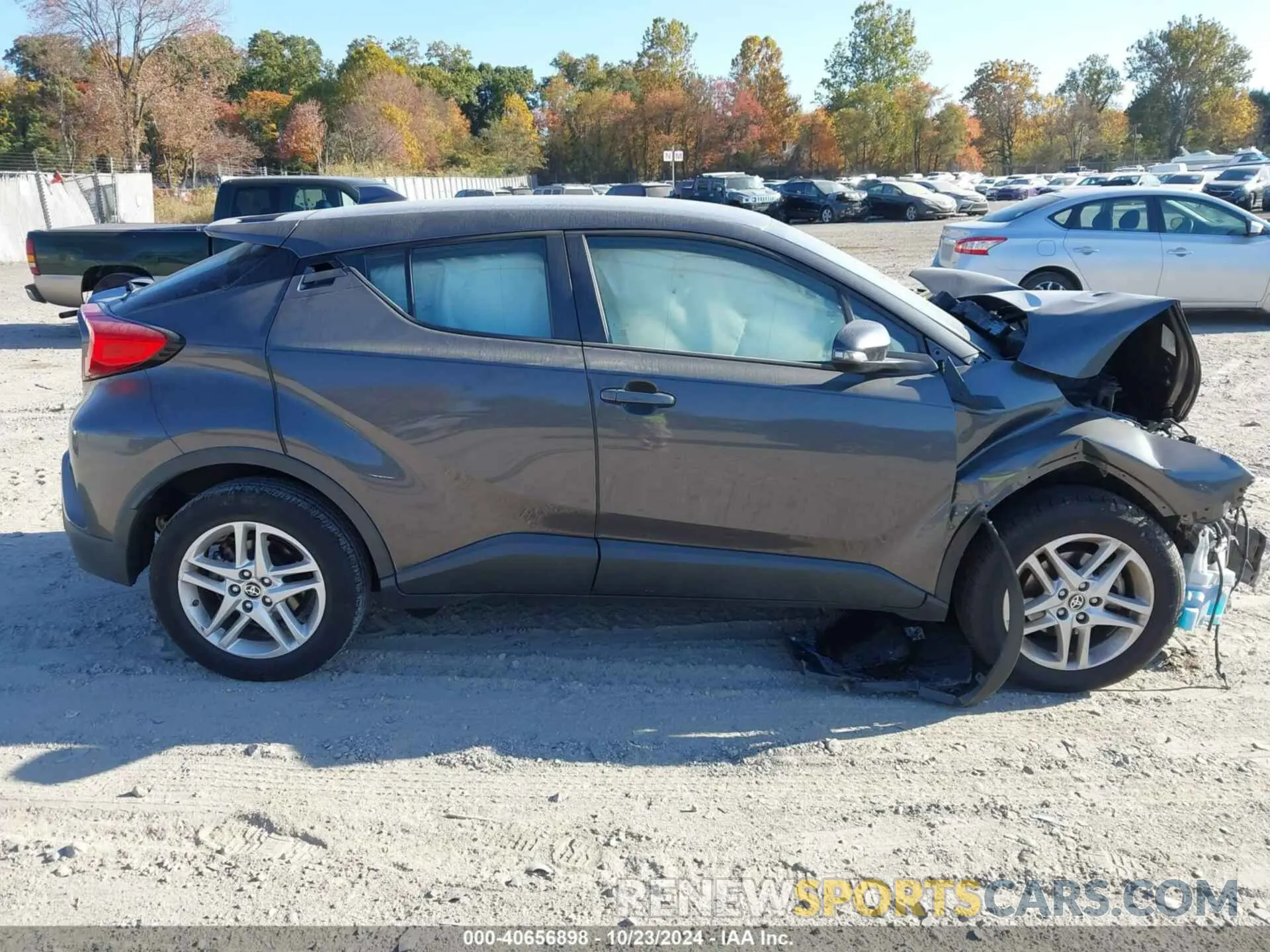 14 fotografías del automóvil dañado NMTKHMBX2LR105559 TOYOTA C-HR 2020