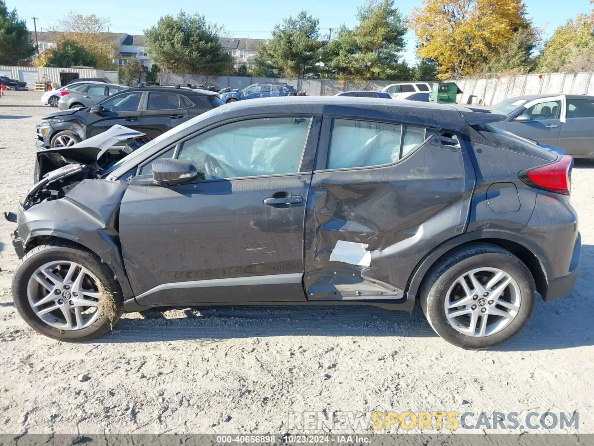 15 fotografías del automóvil dañado NMTKHMBX2LR105559 TOYOTA C-HR 2020