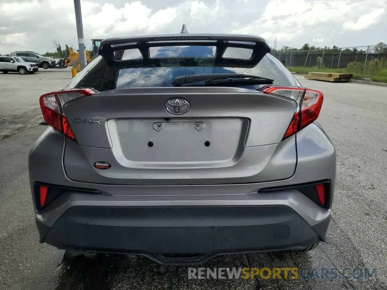 6 fotografías del automóvil dañado NMTKHMBX2LR111166 TOYOTA C-HR 2020