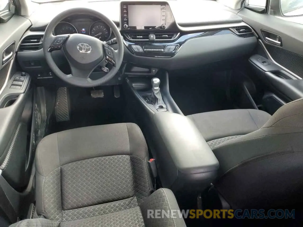 8 fotografías del automóvil dañado NMTKHMBX2LR111166 TOYOTA C-HR 2020