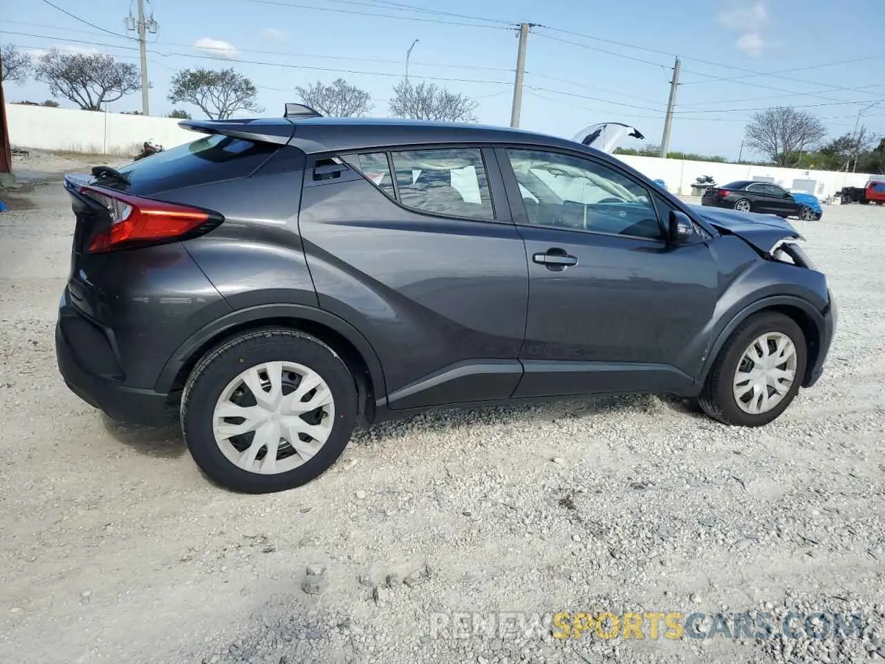 3 fotografías del automóvil dañado NMTKHMBX2LR111832 TOYOTA C-HR 2020