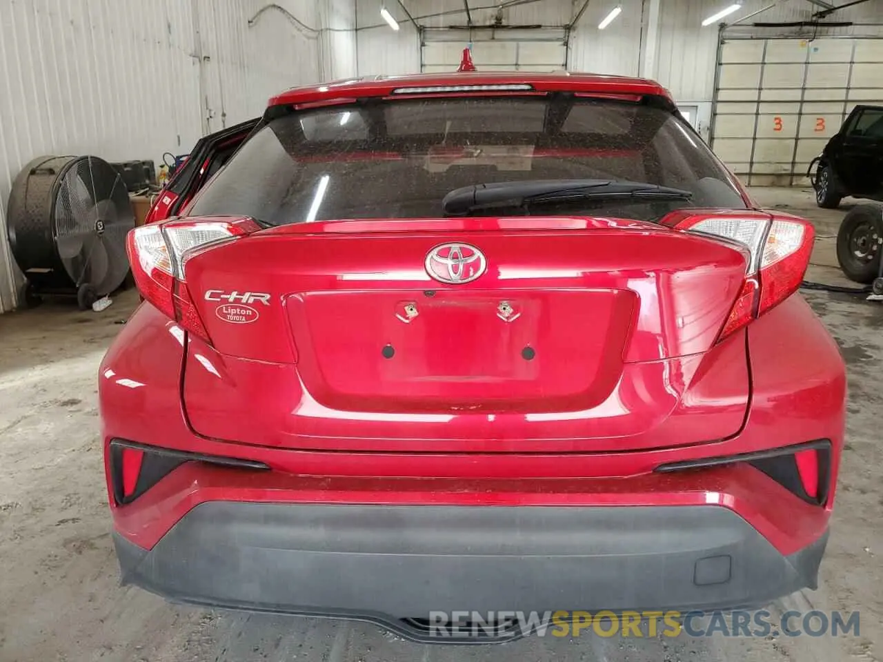 6 fotografías del automóvil dañado NMTKHMBX2LR112575 TOYOTA C-HR 2020