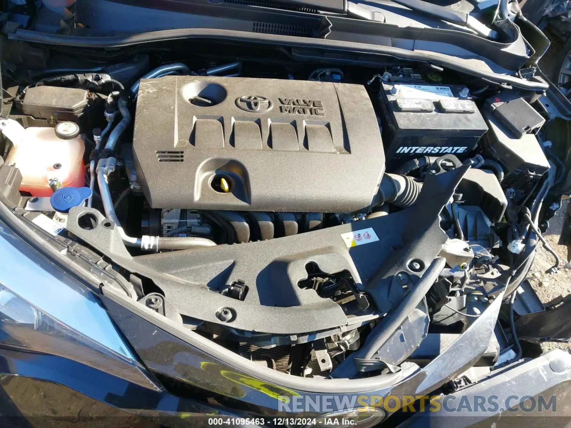 10 fotografías del automóvil dañado NMTKHMBX2LR114276 TOYOTA C-HR 2020