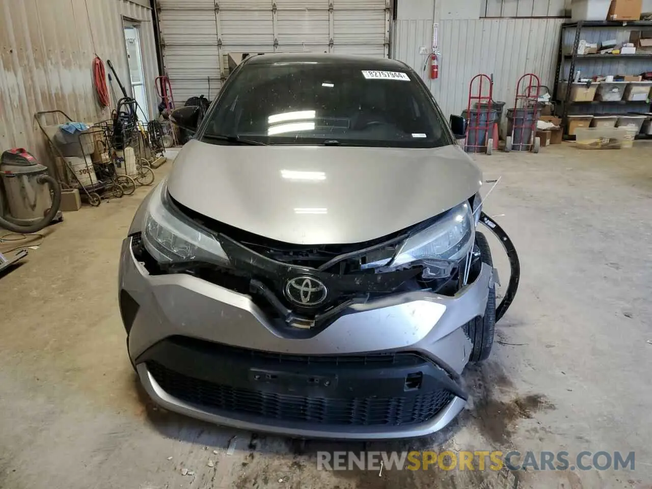 5 fotografías del automóvil dañado NMTKHMBX3LR105005 TOYOTA C-HR 2020