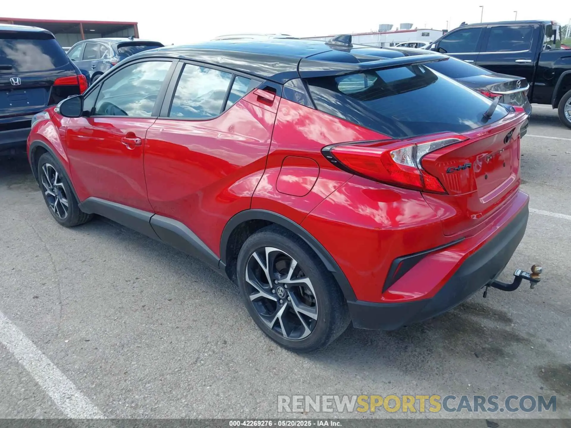 3 fotografías del automóvil dañado NMTKHMBX3LR118420 TOYOTA C-HR 2020