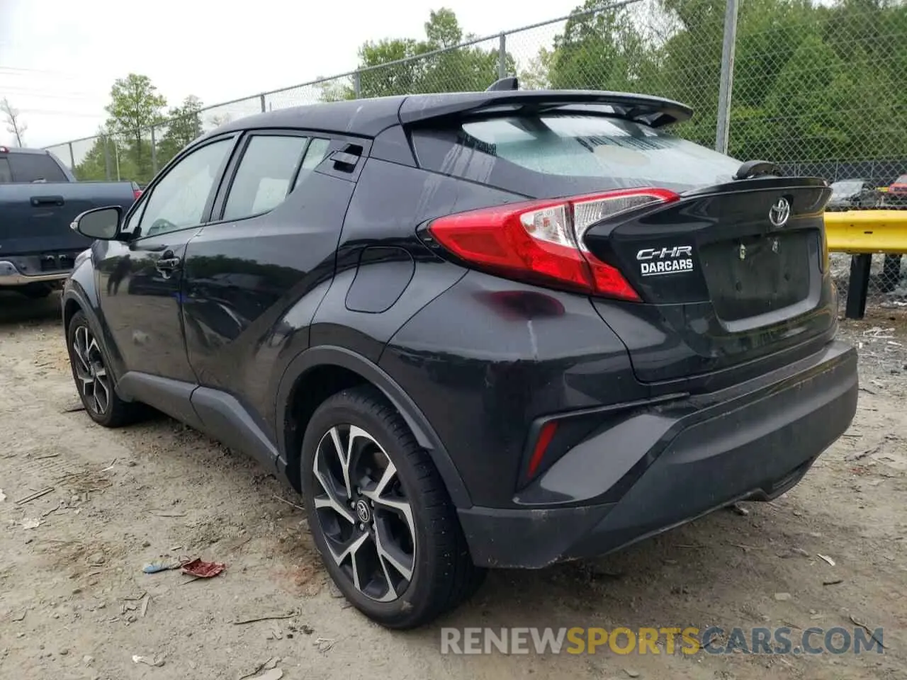 3 fotografías del automóvil dañado NMTKHMBX4LR103036 TOYOTA C-HR 2020