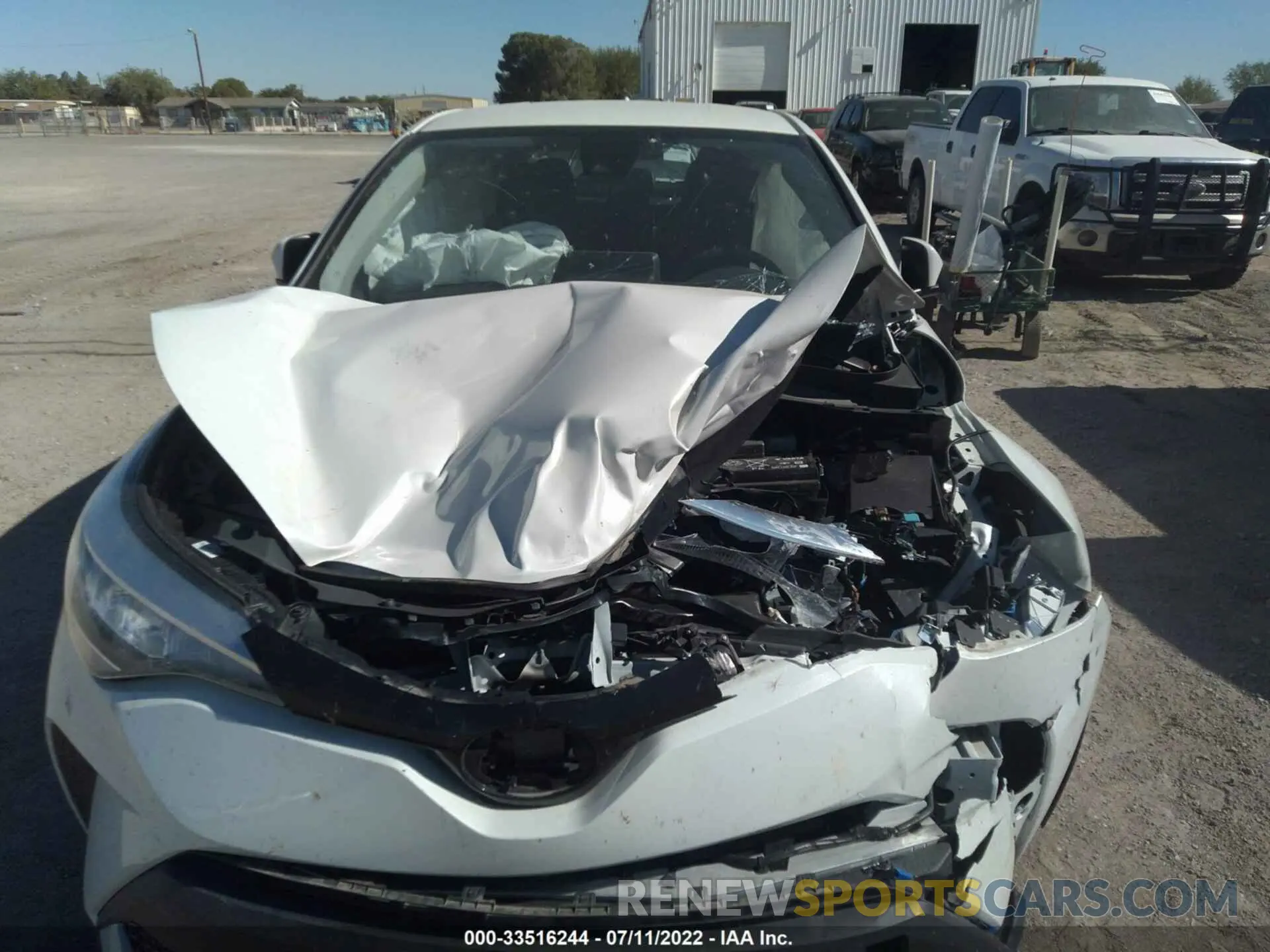 10 fotografías del automóvil dañado NMTKHMBX4LR117891 TOYOTA C-HR 2020