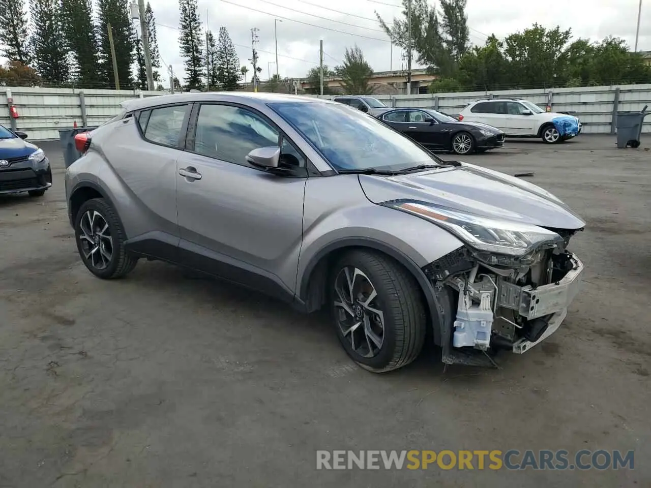 4 fotografías del automóvil dañado NMTKHMBX5LR104910 TOYOTA C-HR 2020