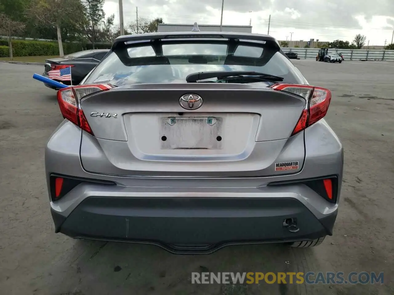 6 fotografías del automóvil dañado NMTKHMBX5LR104910 TOYOTA C-HR 2020
