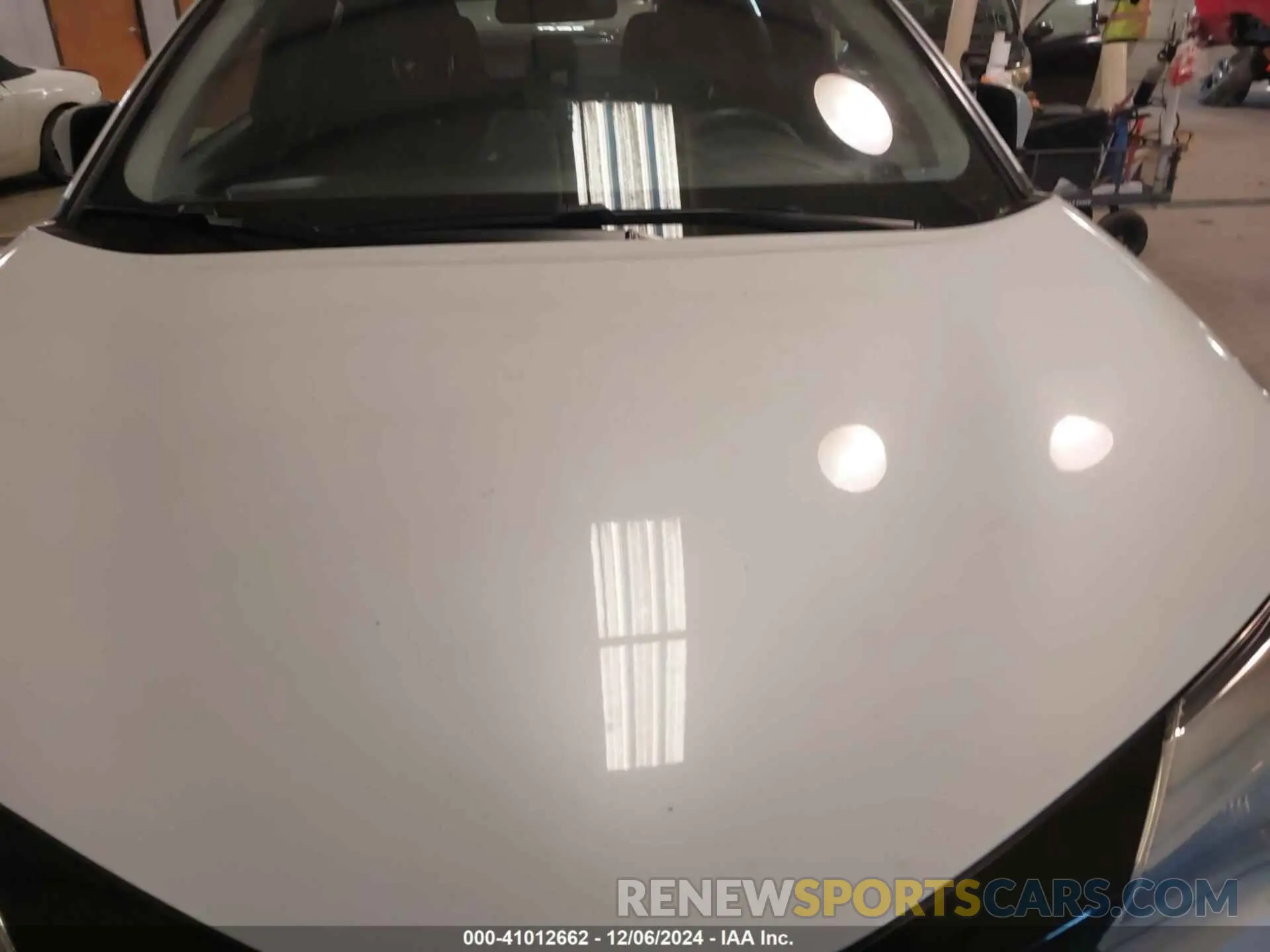 20 fotografías del automóvil dañado NMTKHMBX5LR105281 TOYOTA C-HR 2020