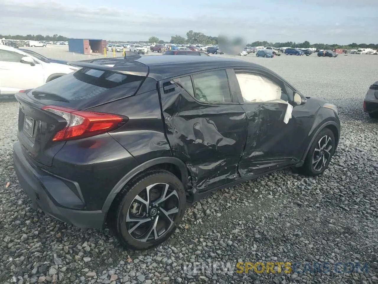 3 fotografías del automóvil dañado NMTKHMBX5LR105717 TOYOTA C-HR 2020