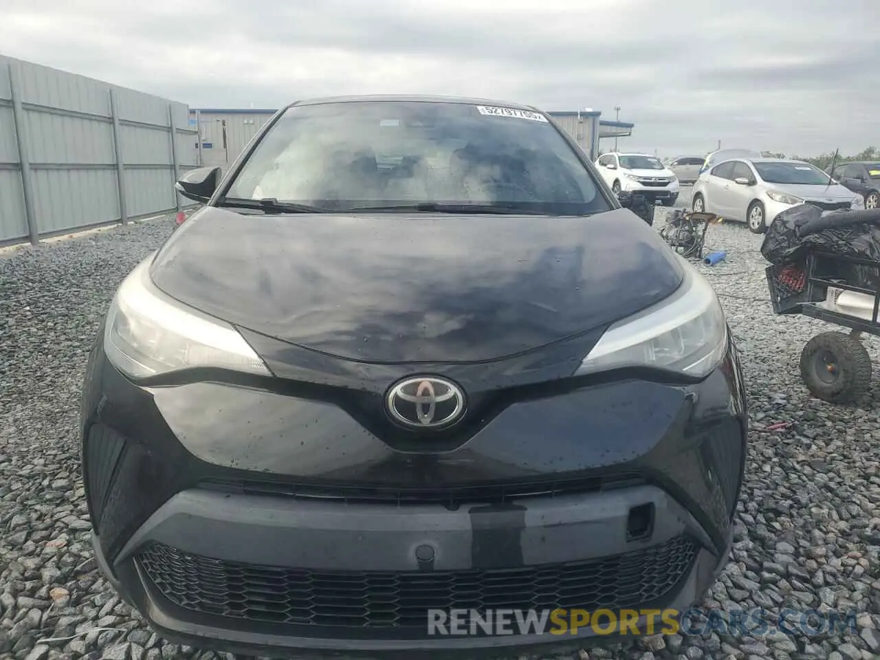 5 fotografías del automóvil dañado NMTKHMBX5LR105717 TOYOTA C-HR 2020