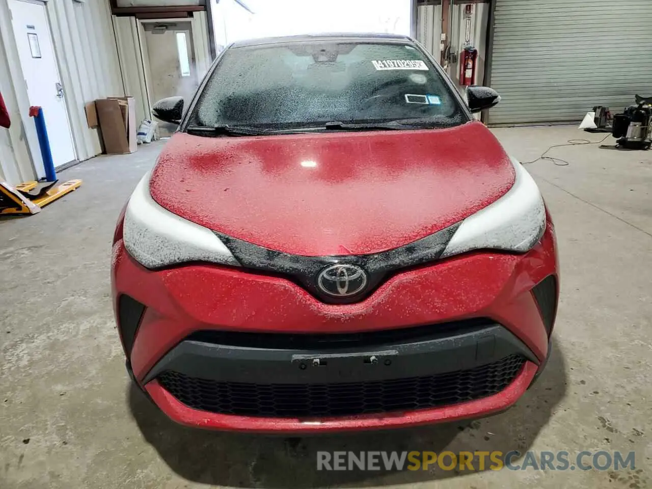 5 fotografías del automóvil dañado NMTKHMBX5LR107418 TOYOTA C-HR 2020