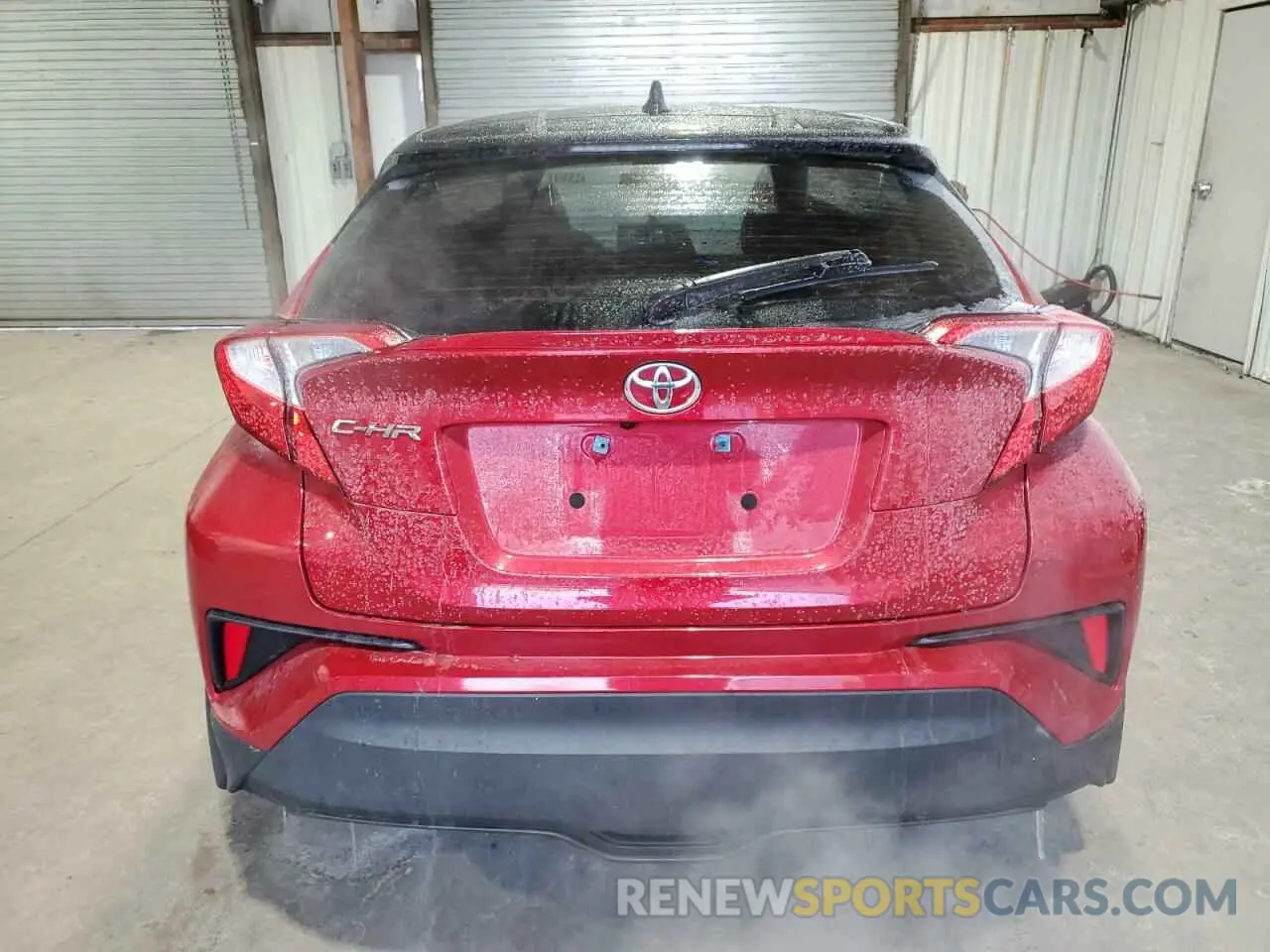 6 fotografías del automóvil dañado NMTKHMBX5LR107418 TOYOTA C-HR 2020