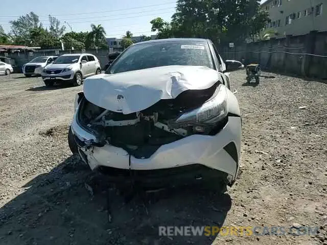11 fotografías del automóvil dañado NMTKHMBX5LR109721 TOYOTA C-HR 2020