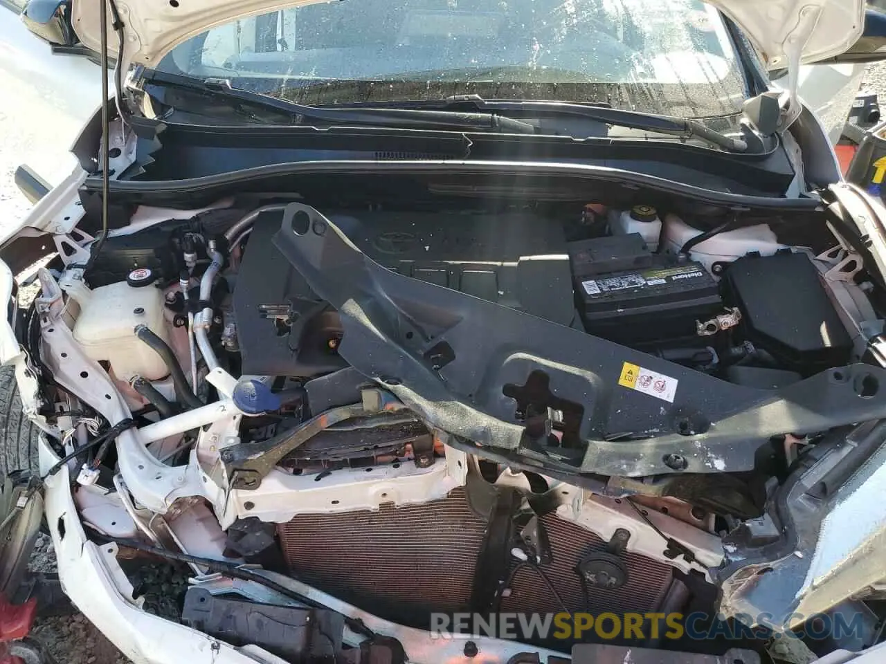 14 fotografías del automóvil dañado NMTKHMBX5LR109721 TOYOTA C-HR 2020
