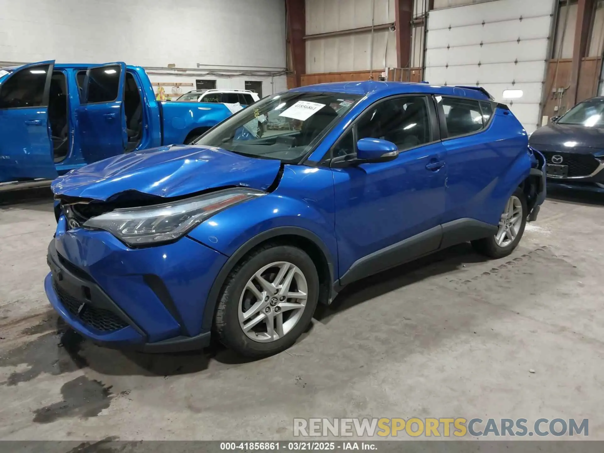 2 fotografías del automóvil dañado NMTKHMBX5LR112084 TOYOTA C-HR 2020