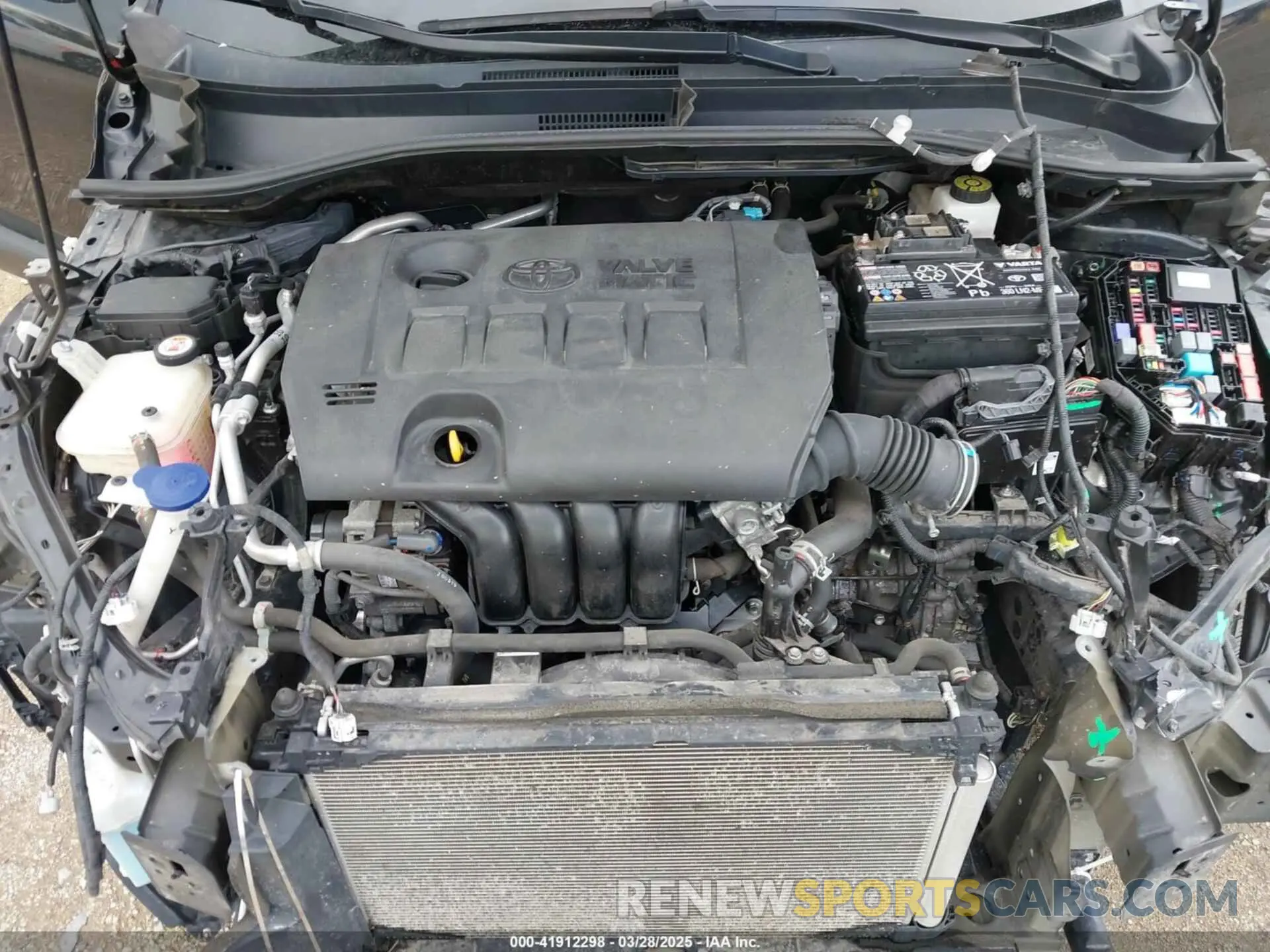 10 fotografías del automóvil dañado NMTKHMBX6LR117858 TOYOTA C-HR 2020