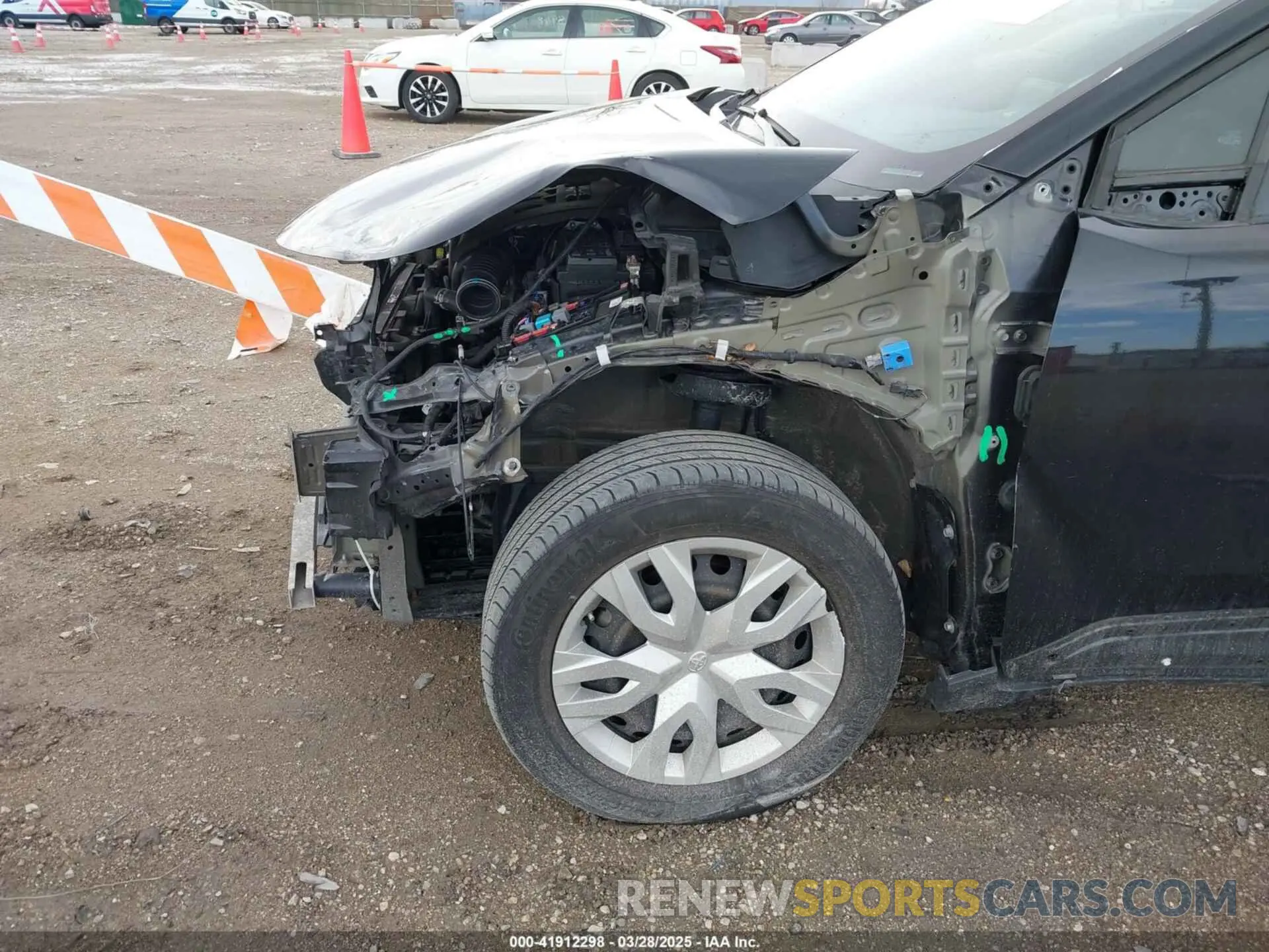17 fotografías del automóvil dañado NMTKHMBX6LR117858 TOYOTA C-HR 2020