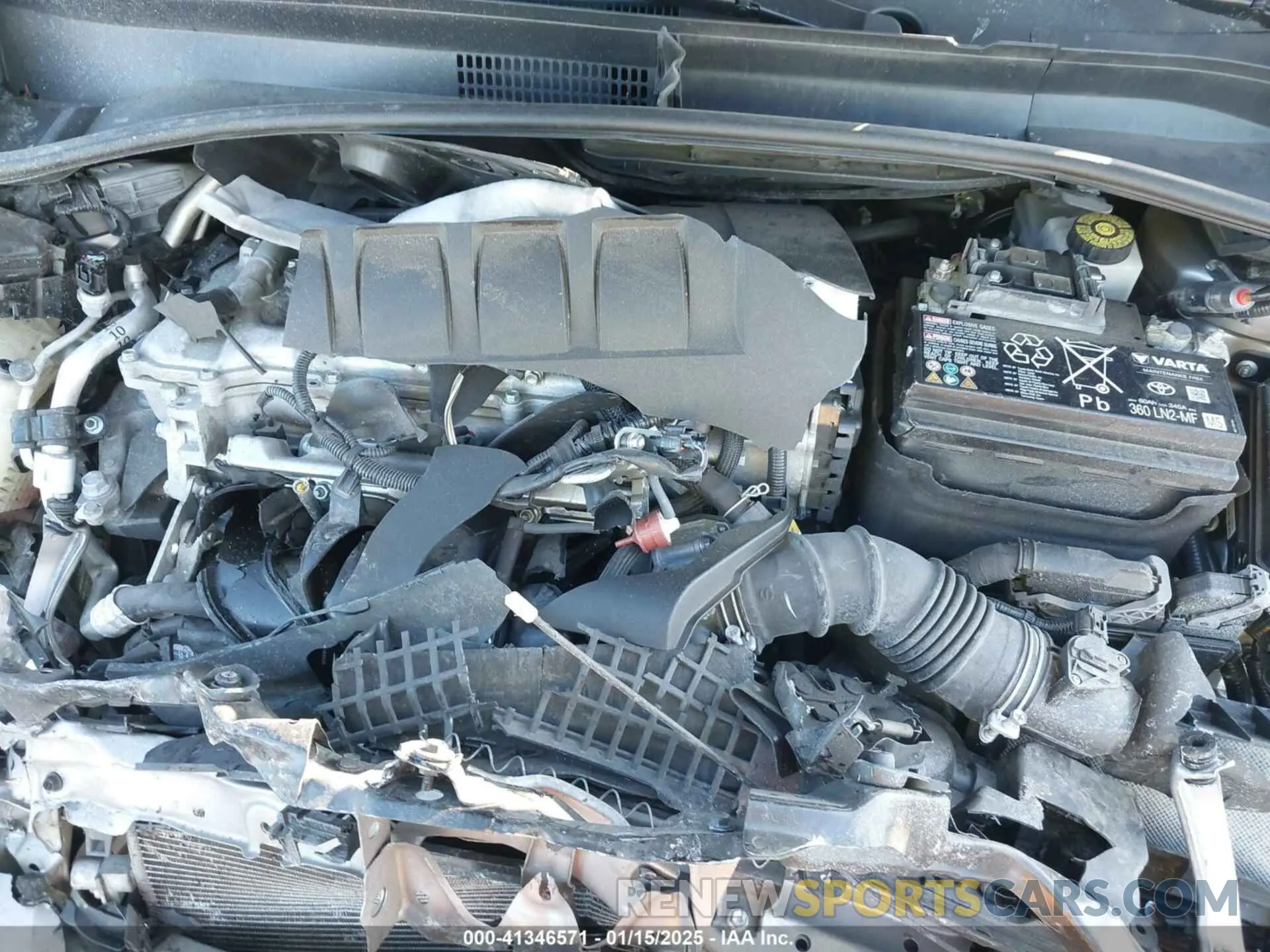 10 fotografías del automóvil dañado NMTKHMBX7LR109333 TOYOTA C-HR 2020