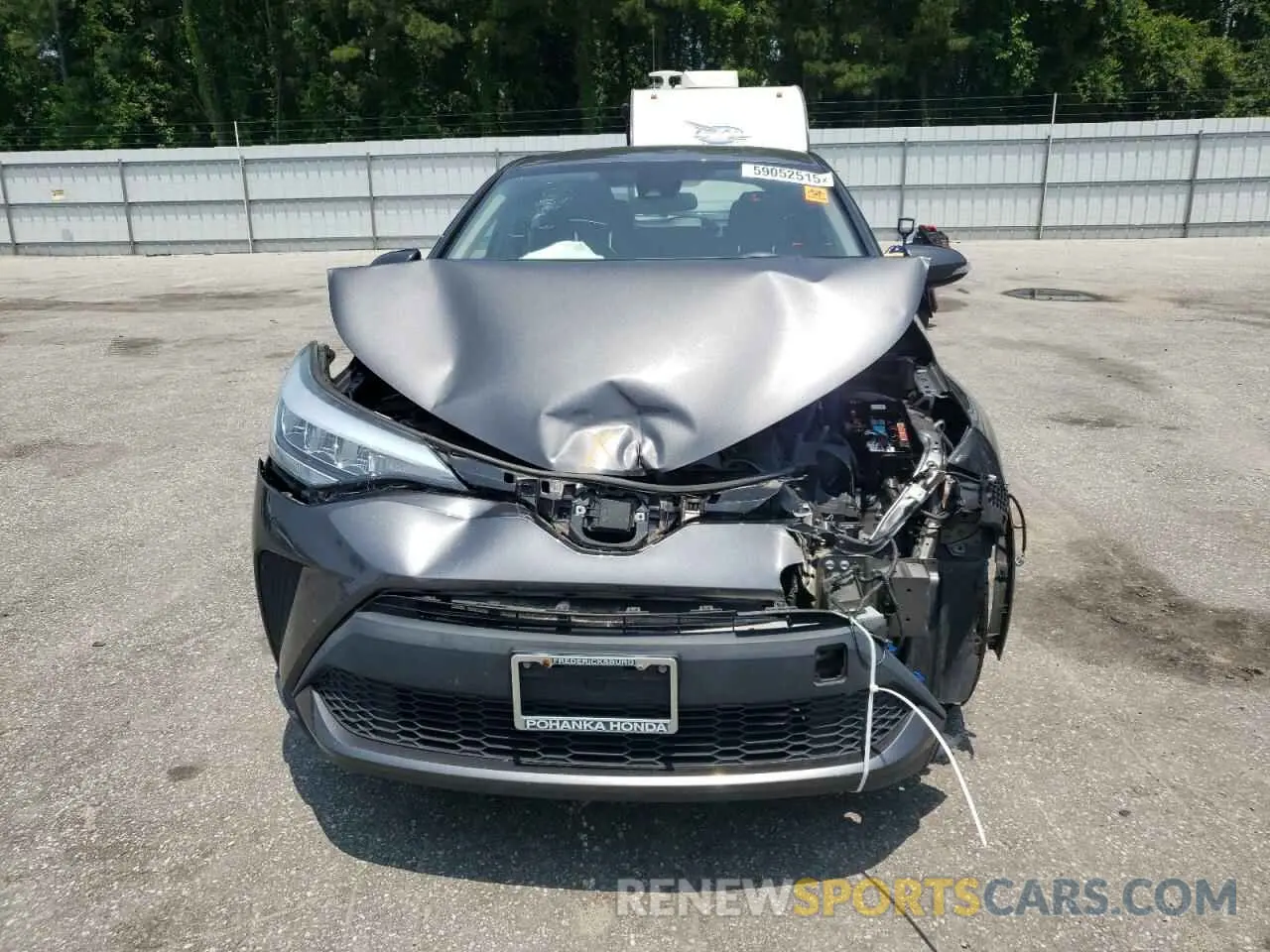 5 fotografías del automóvil dañado NMTKHMBX8LR103444 TOYOTA C-HR 2020