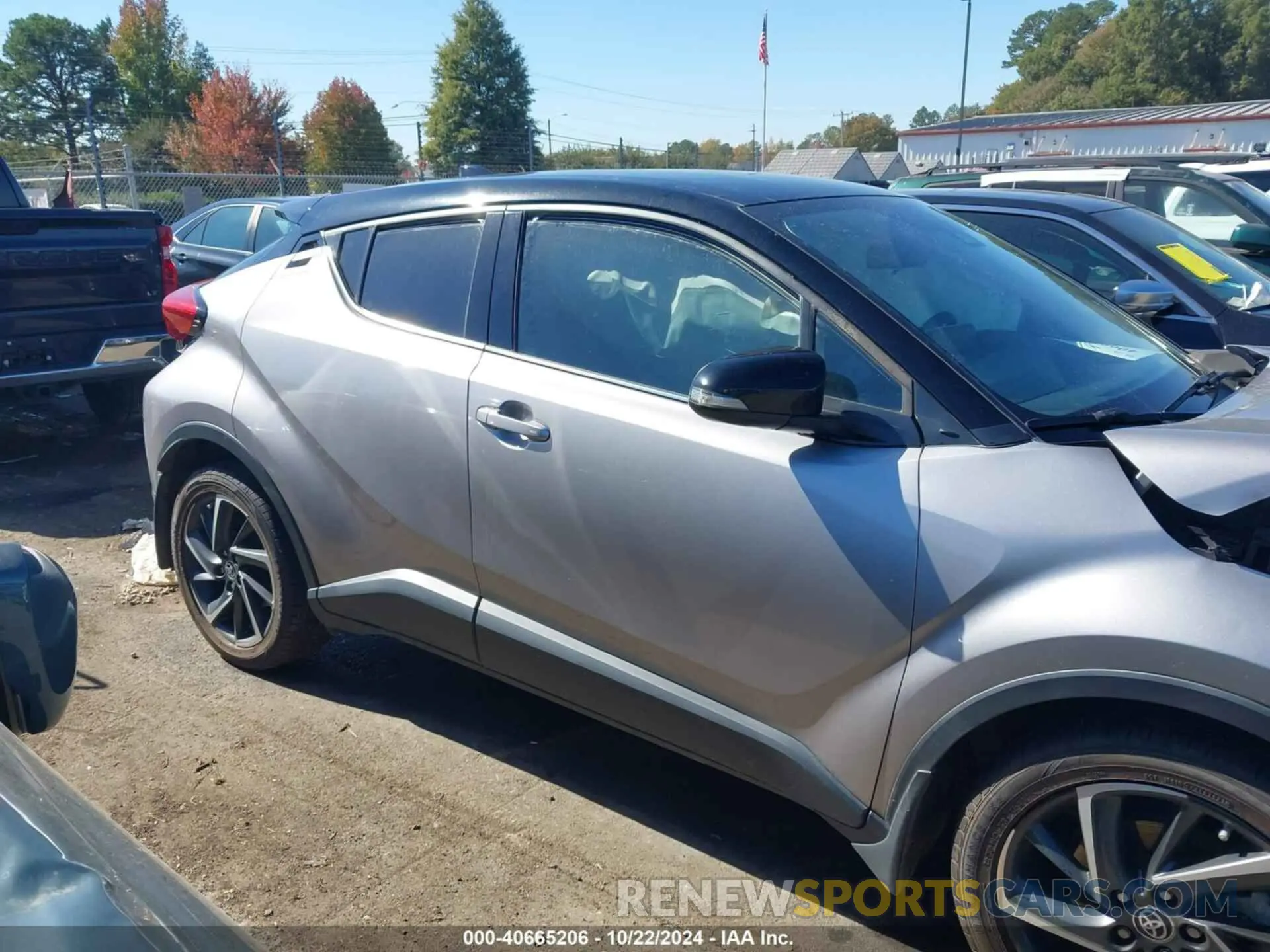 13 fotografías del automóvil dañado NMTKHMBX8LR105291 TOYOTA C-HR 2020
