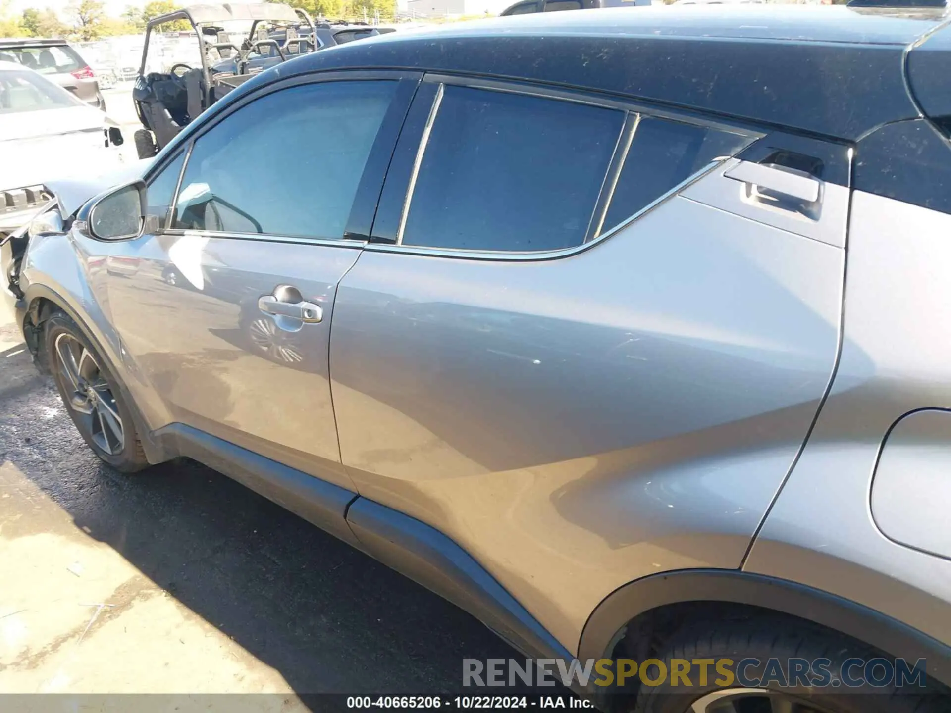 14 fotografías del automóvil dañado NMTKHMBX8LR105291 TOYOTA C-HR 2020