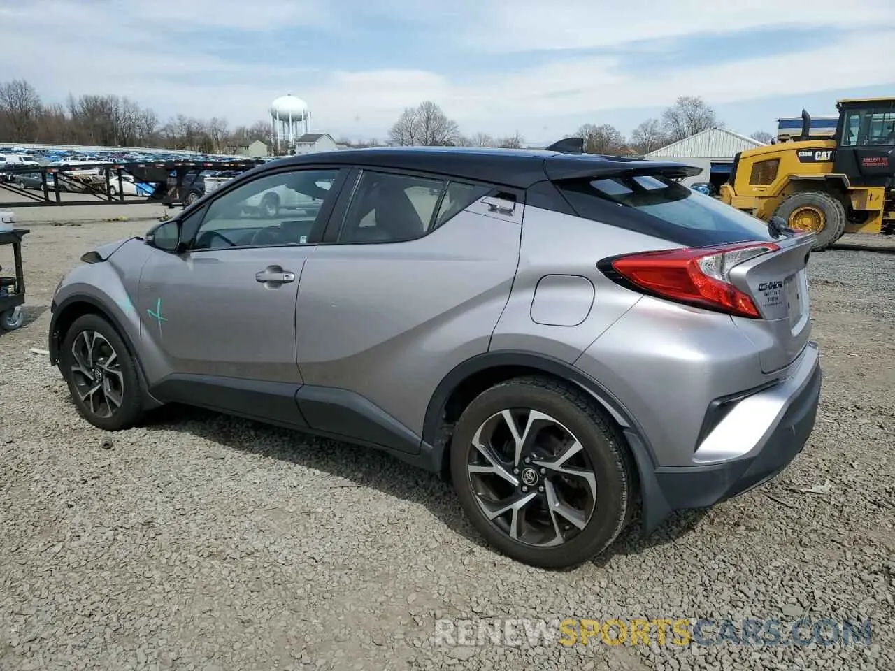 2 fotografías del automóvil dañado NMTKHMBX8LR108997 TOYOTA C-HR 2020