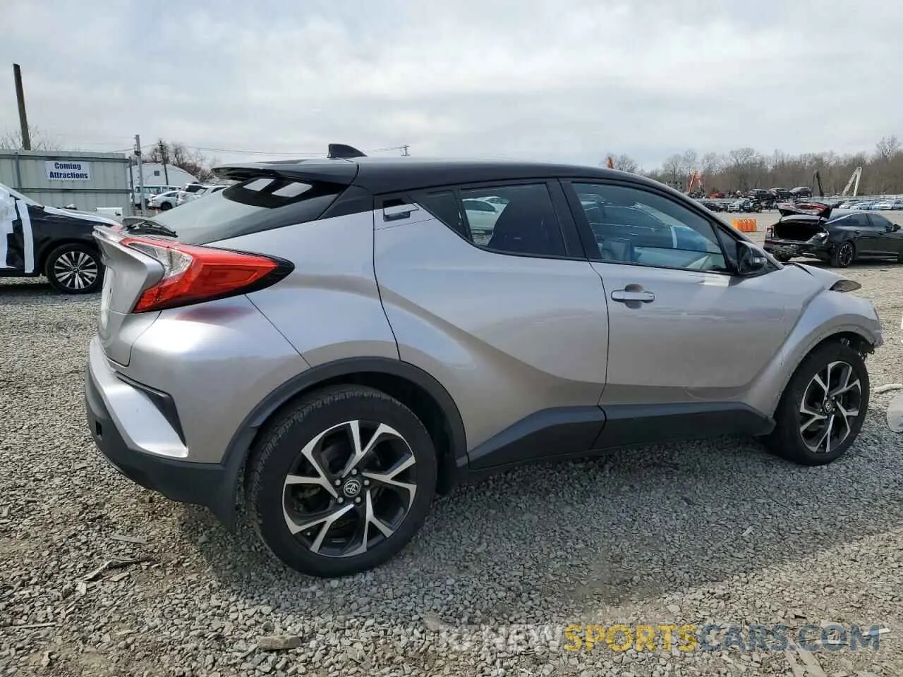 3 fotografías del automóvil dañado NMTKHMBX8LR108997 TOYOTA C-HR 2020