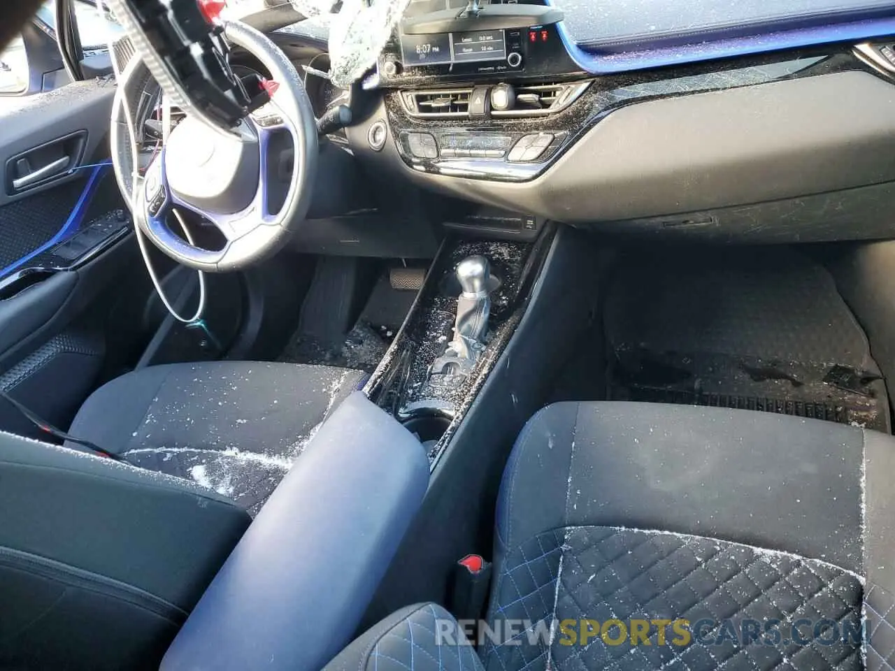 8 fotografías del automóvil dañado NMTKHMBX8LR109664 TOYOTA C-HR 2020