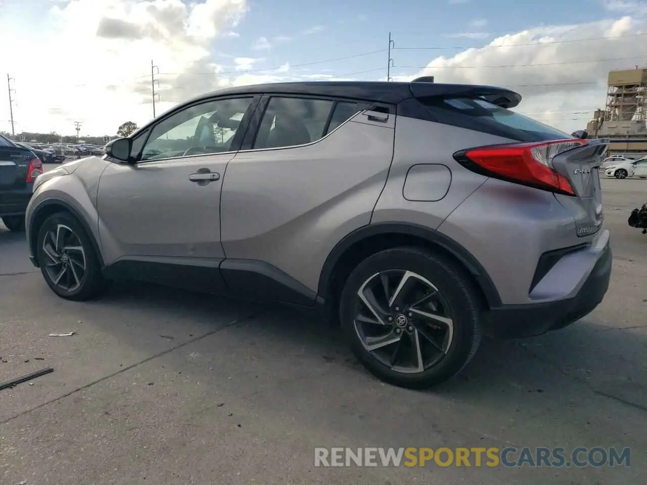 2 fotografías del automóvil dañado NMTKHMBX8LR116839 TOYOTA C-HR 2020