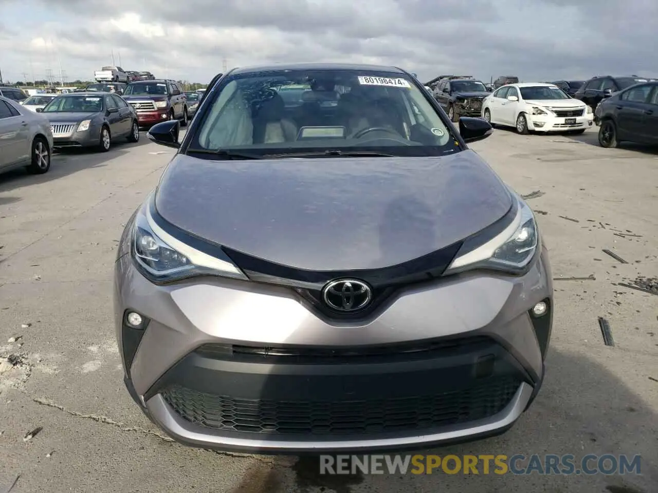 5 fotografías del automóvil dañado NMTKHMBX8LR116839 TOYOTA C-HR 2020