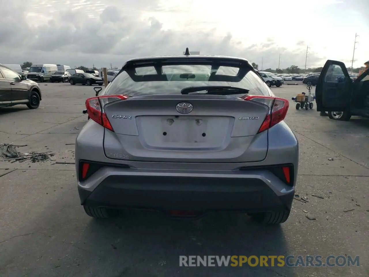 6 fotografías del automóvil dañado NMTKHMBX8LR116839 TOYOTA C-HR 2020