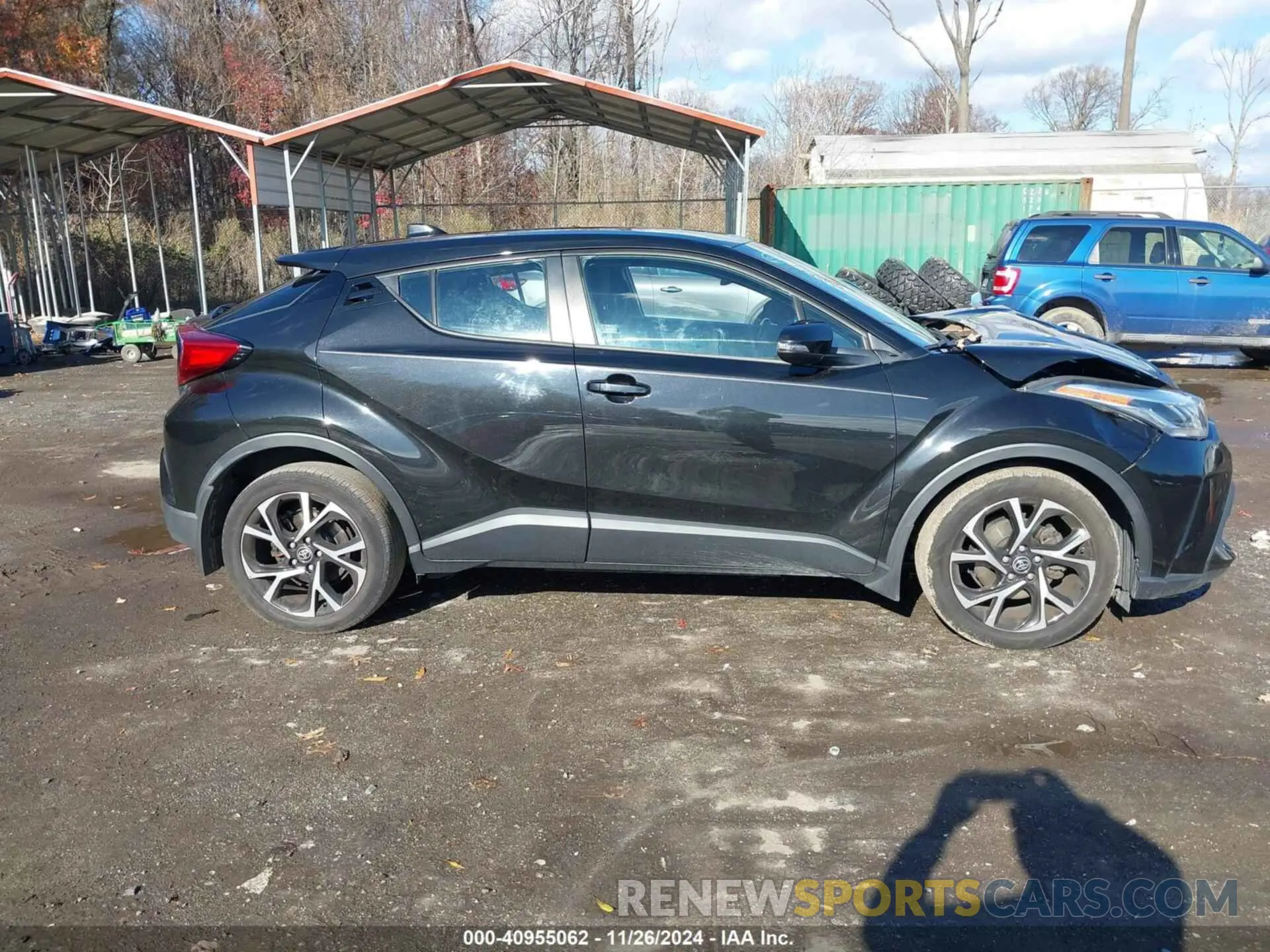 13 fotografías del automóvil dañado NMTKHMBX9LR103890 TOYOTA C-HR 2020