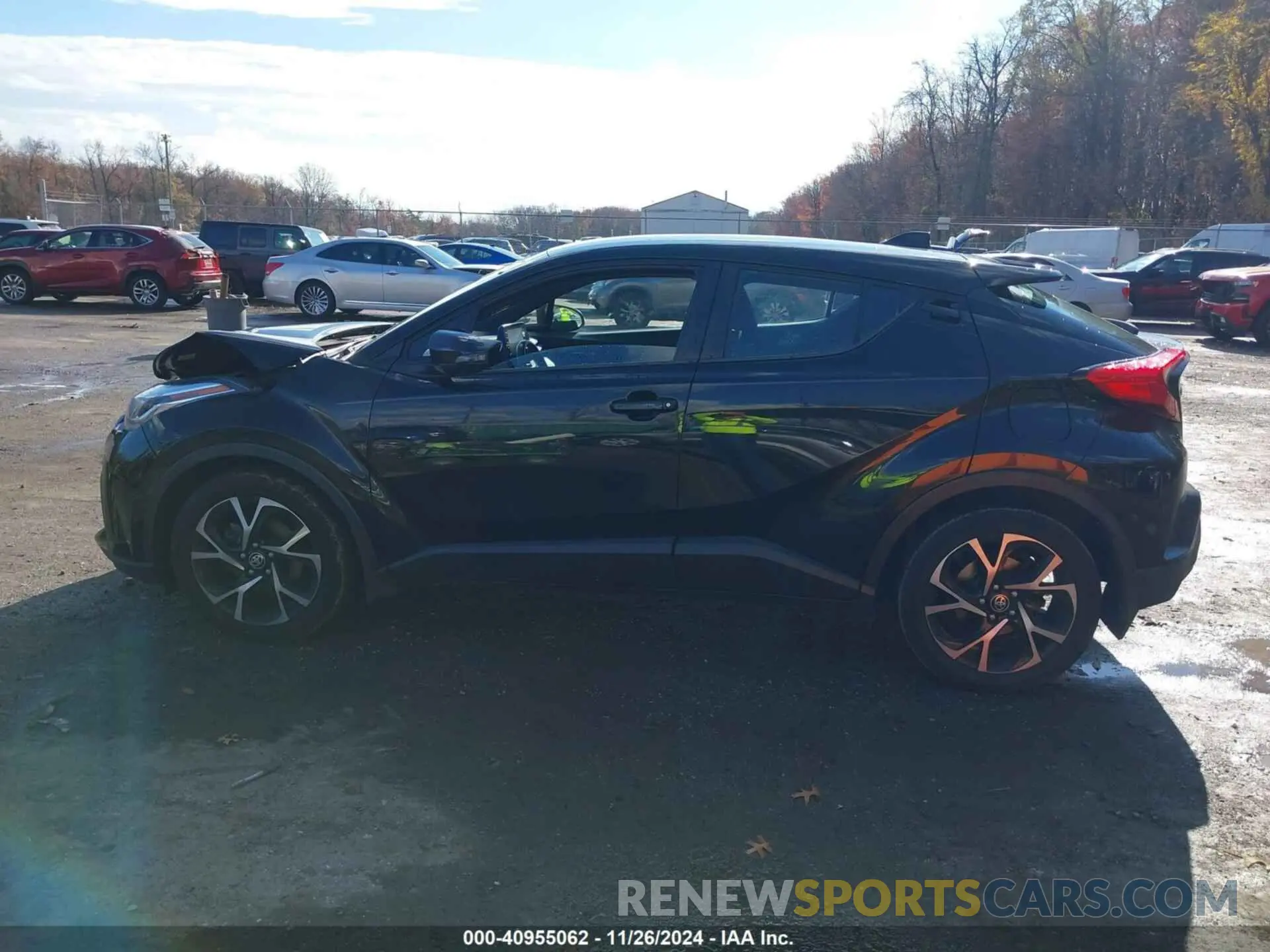 14 fotografías del automóvil dañado NMTKHMBX9LR103890 TOYOTA C-HR 2020