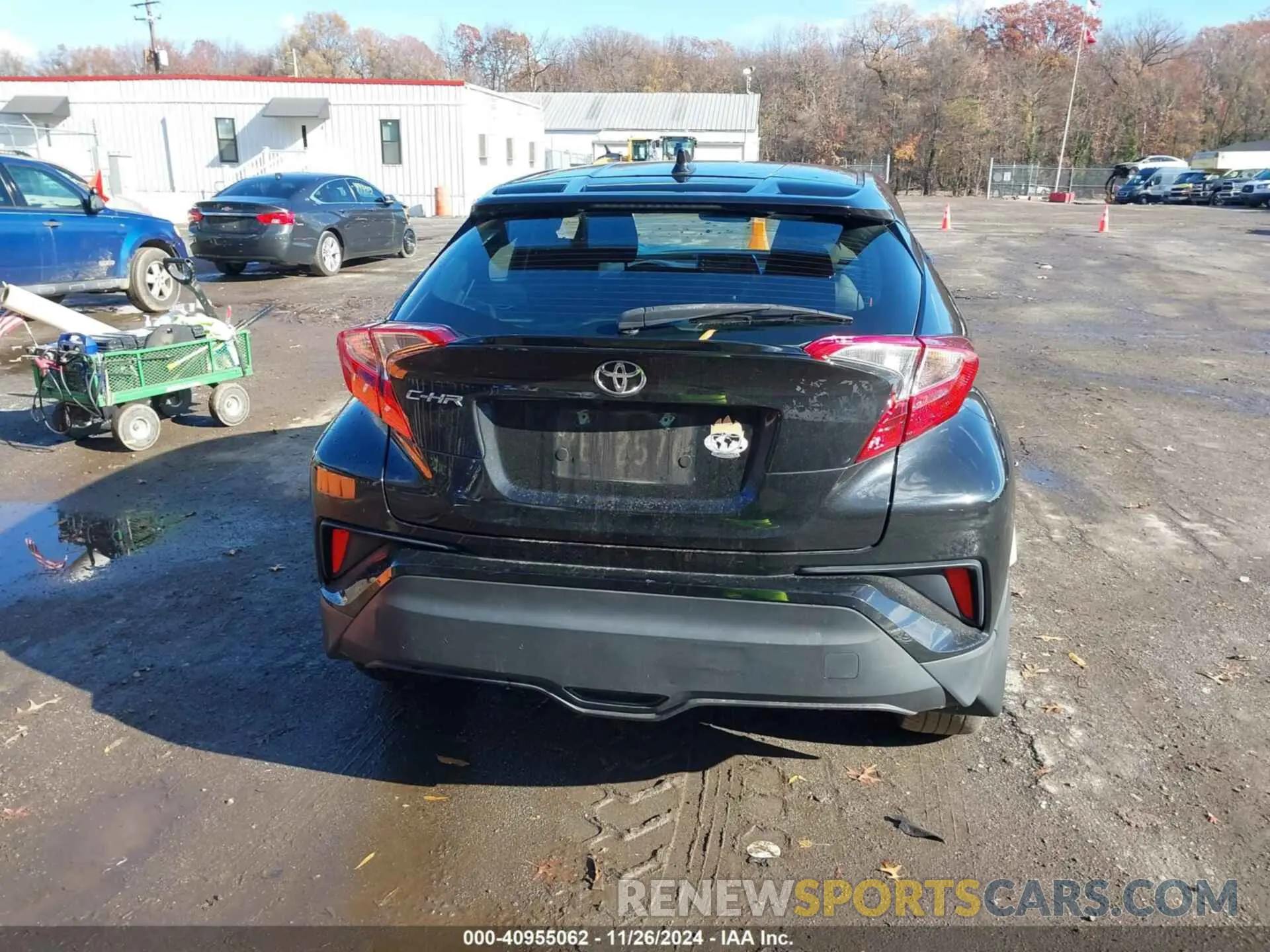 16 fotografías del automóvil dañado NMTKHMBX9LR103890 TOYOTA C-HR 2020