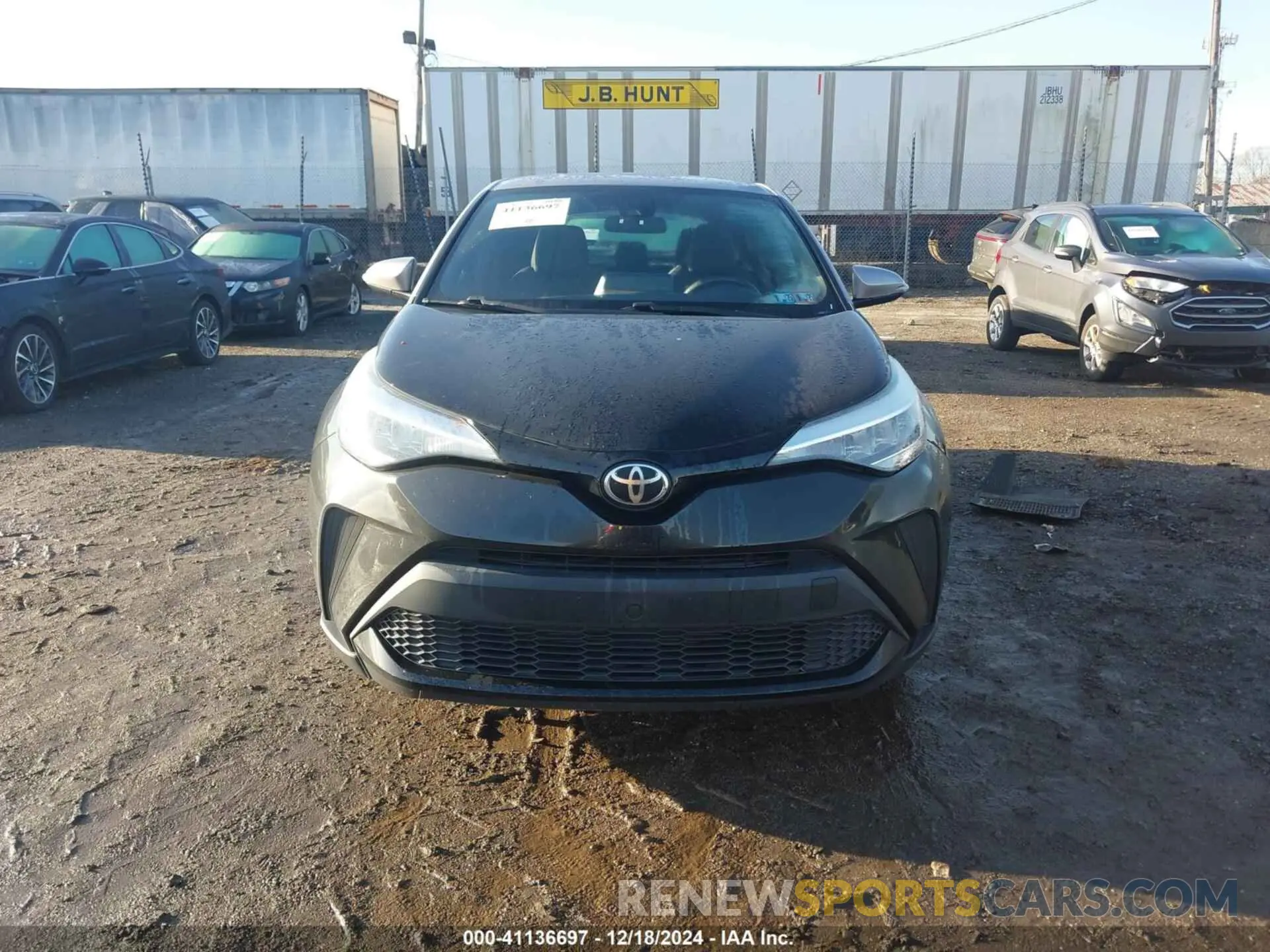 12 fotografías del automóvil dañado NMTKHMBX9LR107325 TOYOTA C-HR 2020